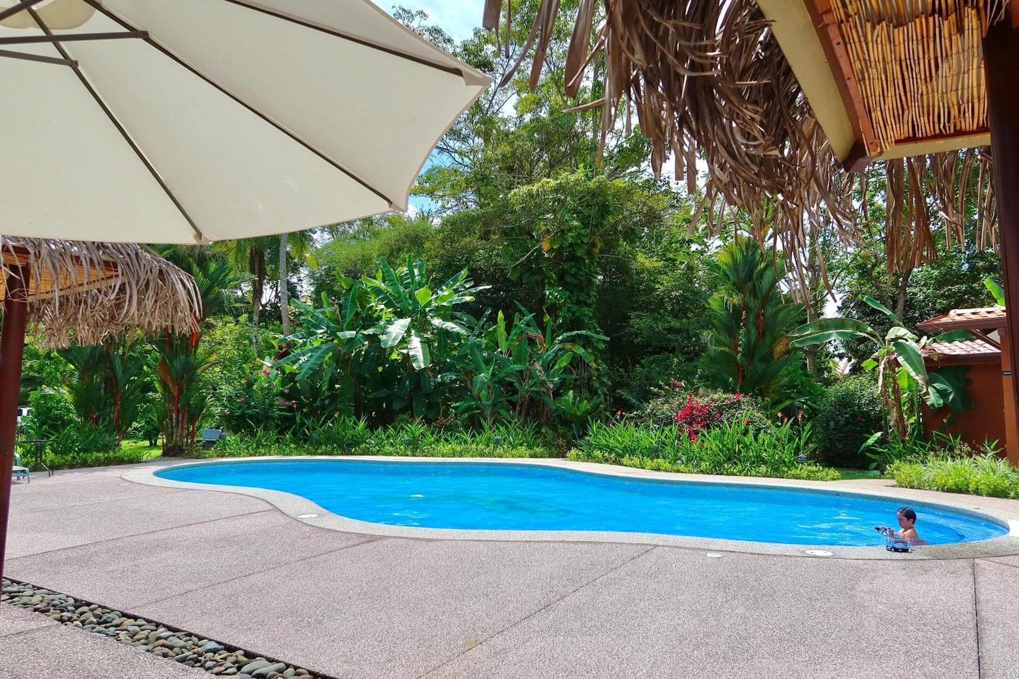 Espadilla Gardens Hotel