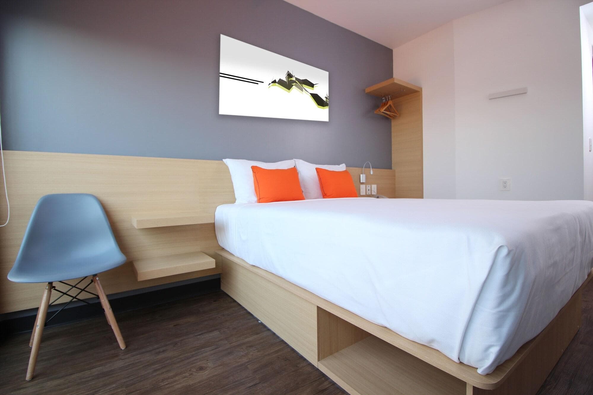 Bnl Hoteles Queretaro
