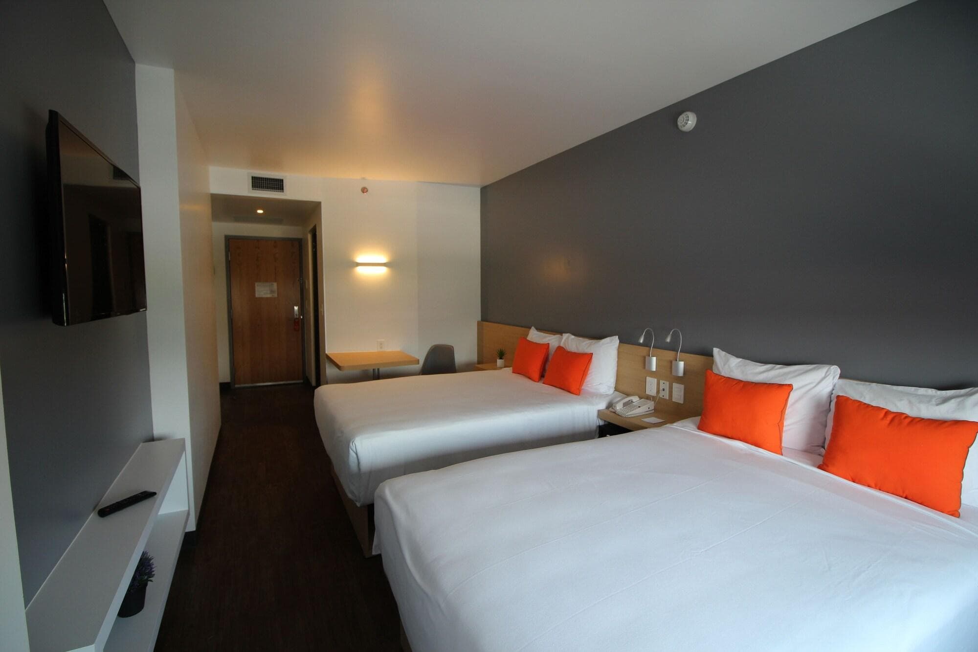 Bnl Hoteles Queretaro