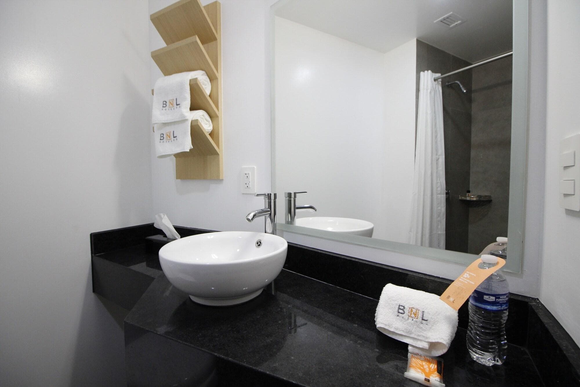 Bnl Hoteles Queretaro