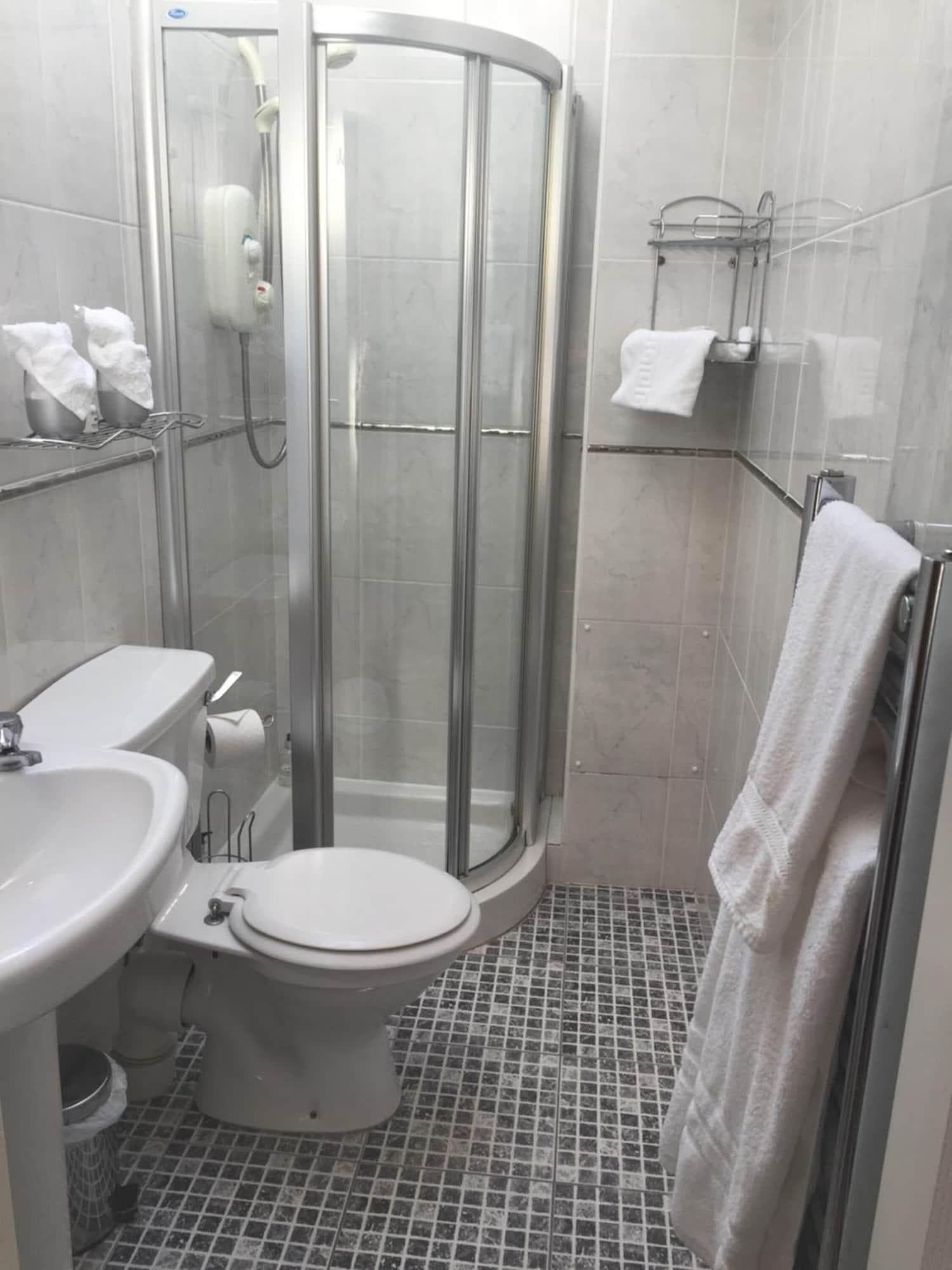 Allison House 16 Guesthouse, Room