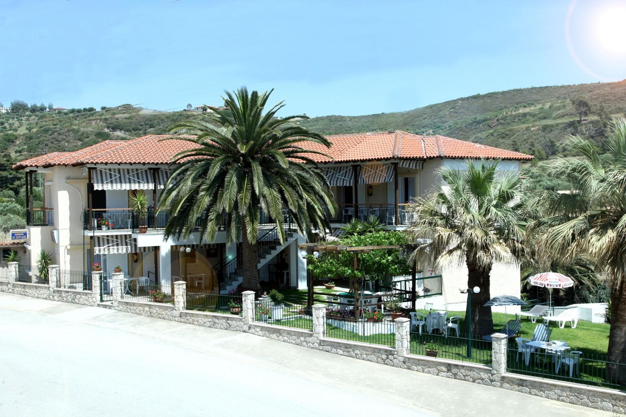 Skioni Studios