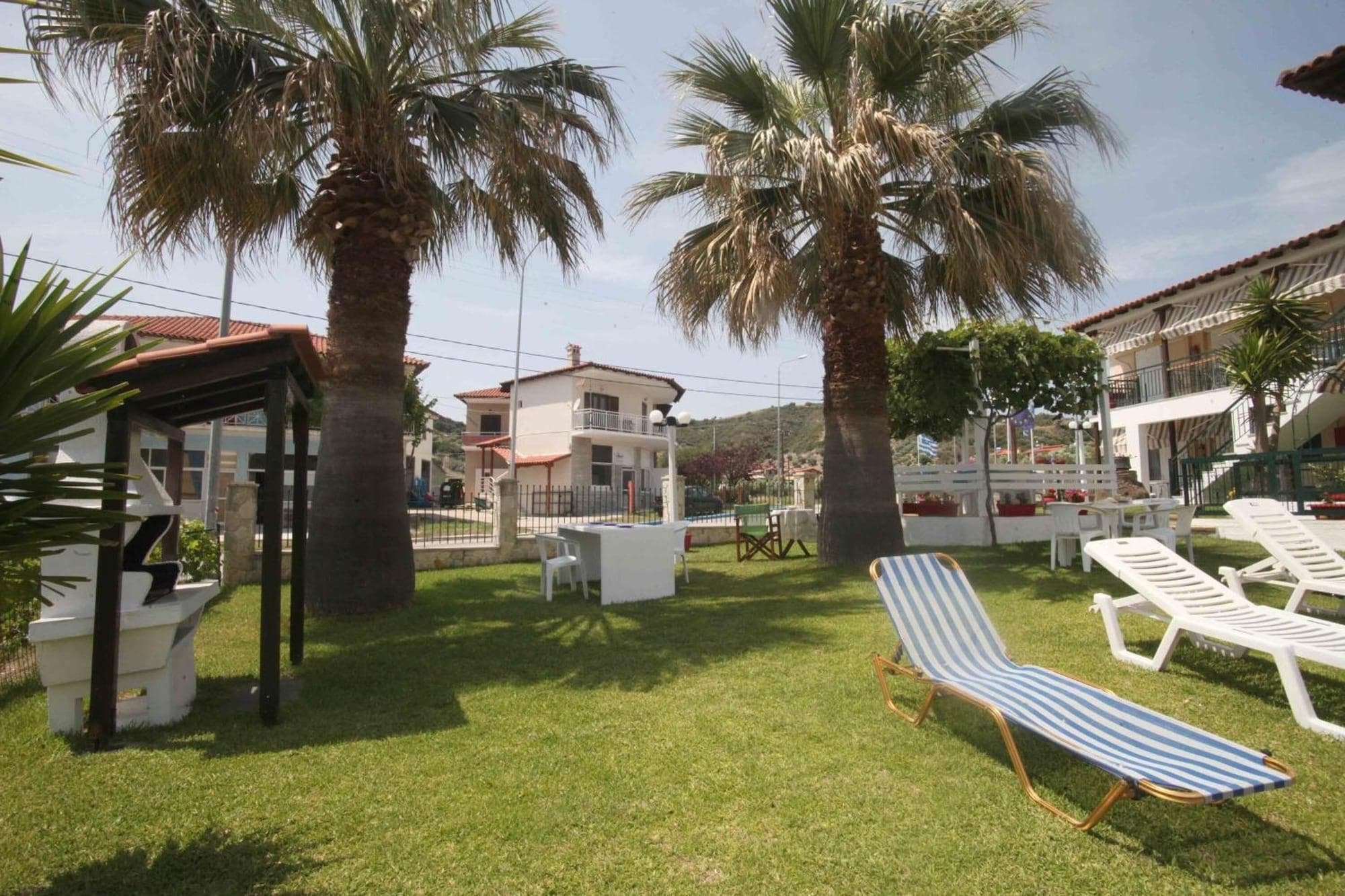 Skioni Studios
