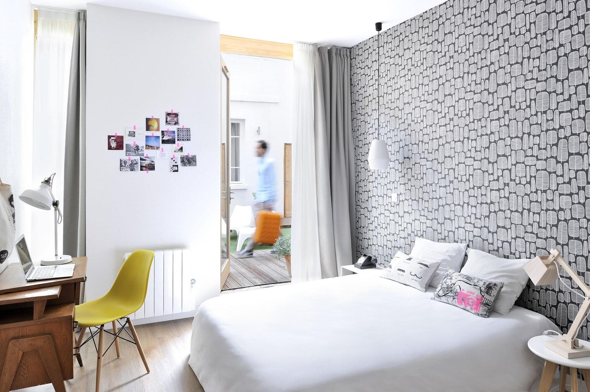 Slo Living Hostel, Room