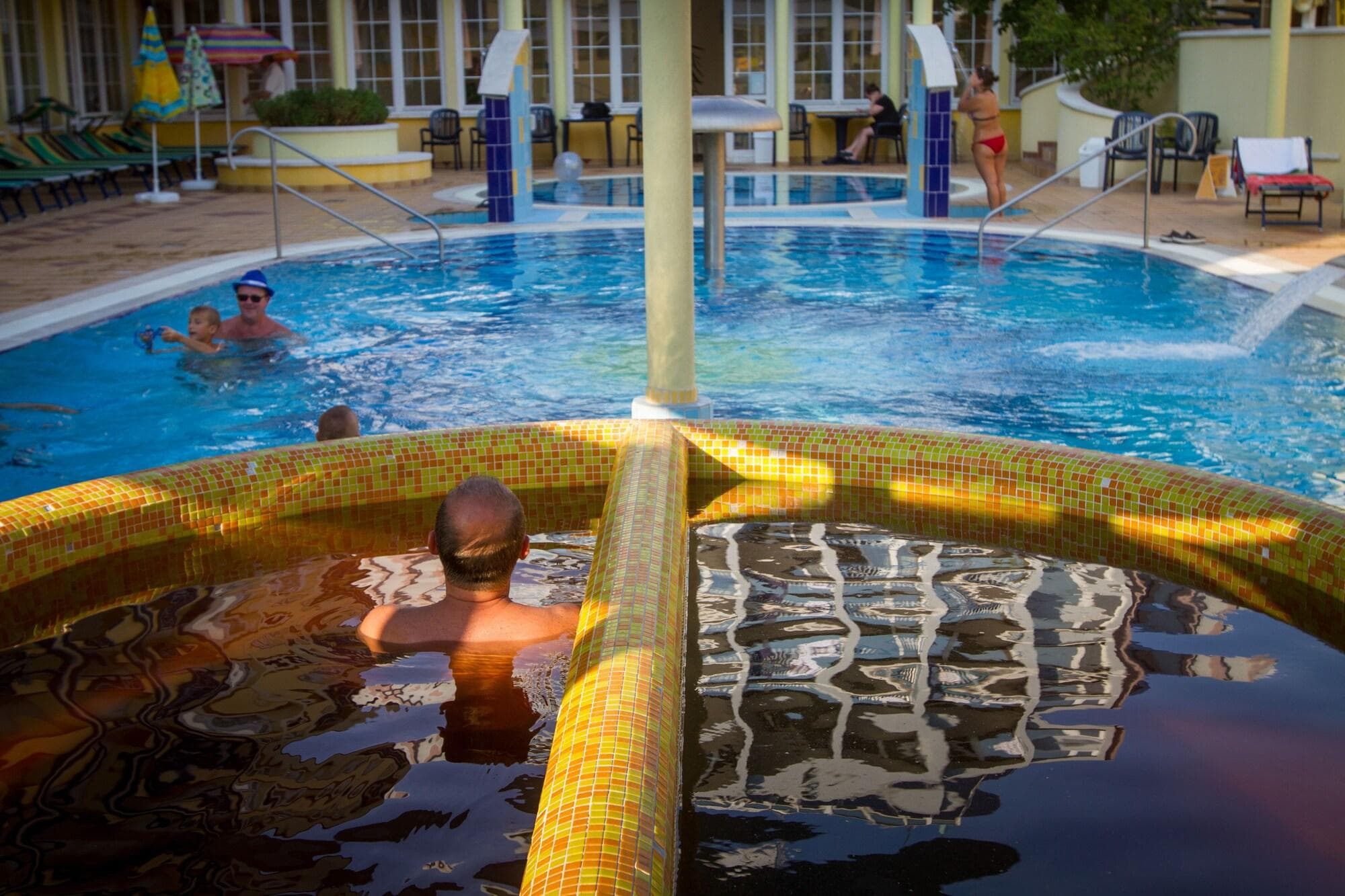 Rudolf Hotel Hajdúszoboszló, Sports and Entertainment