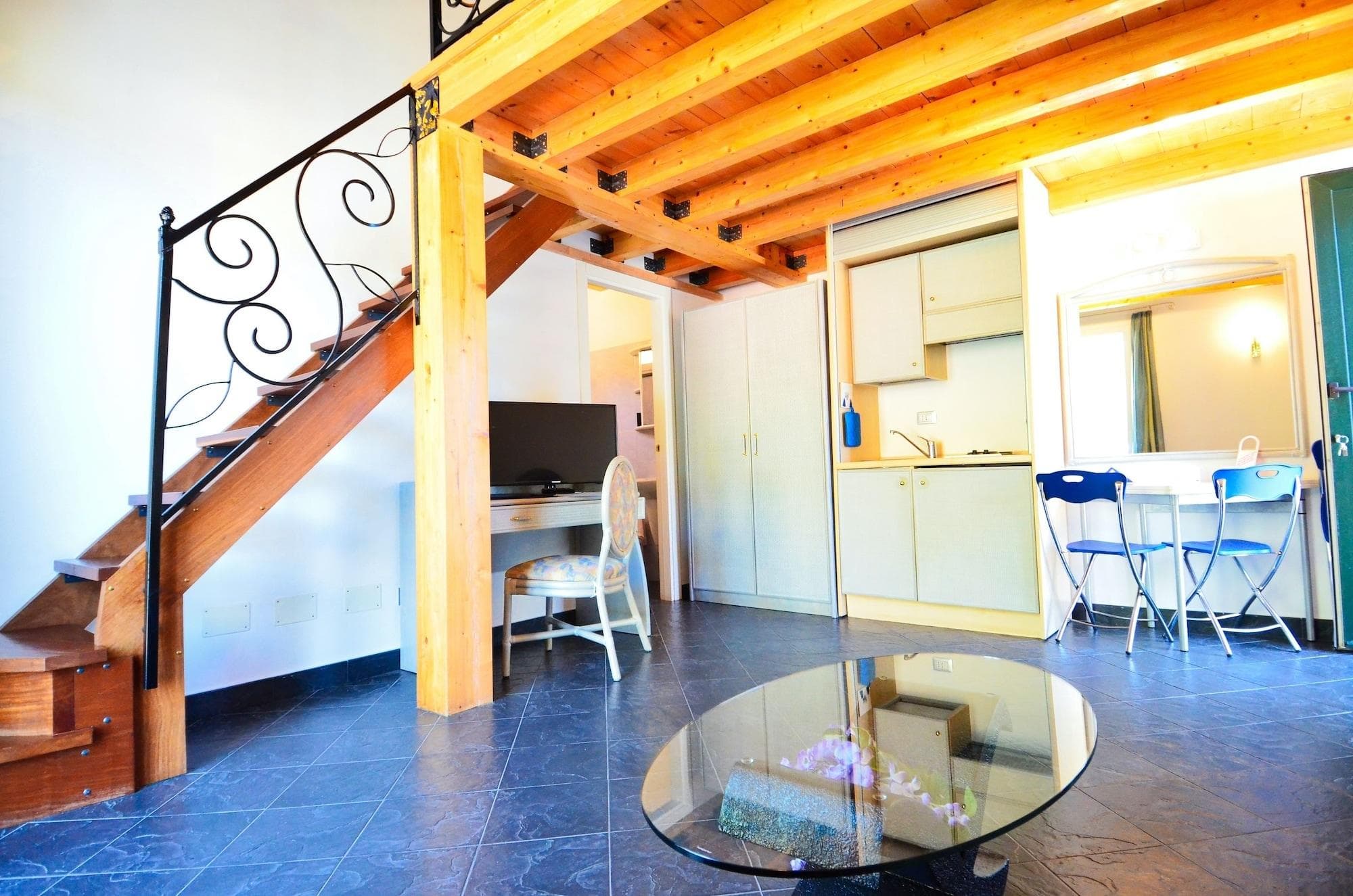 Cinqueterre Residence