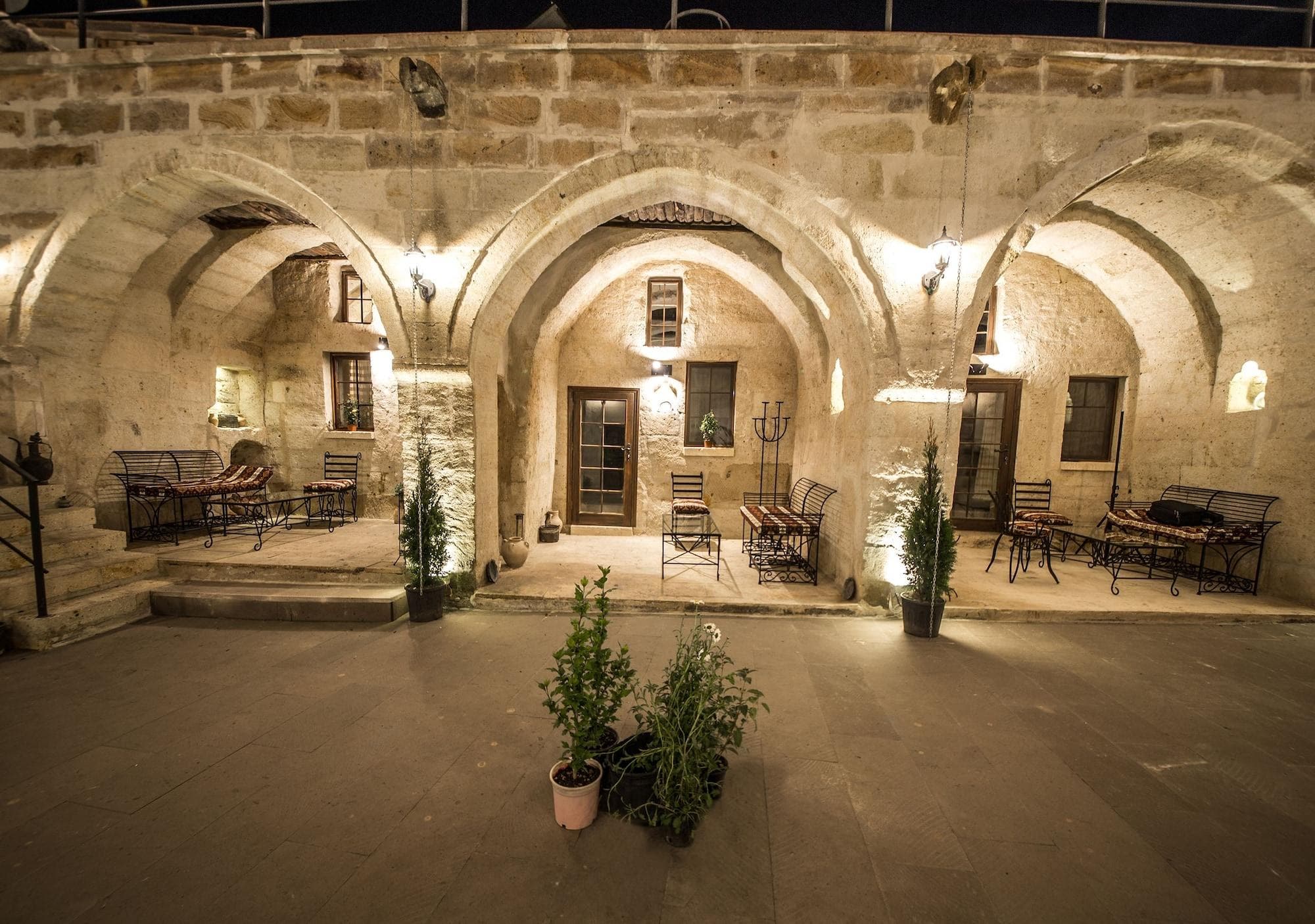 Harkasos Cave Hotel