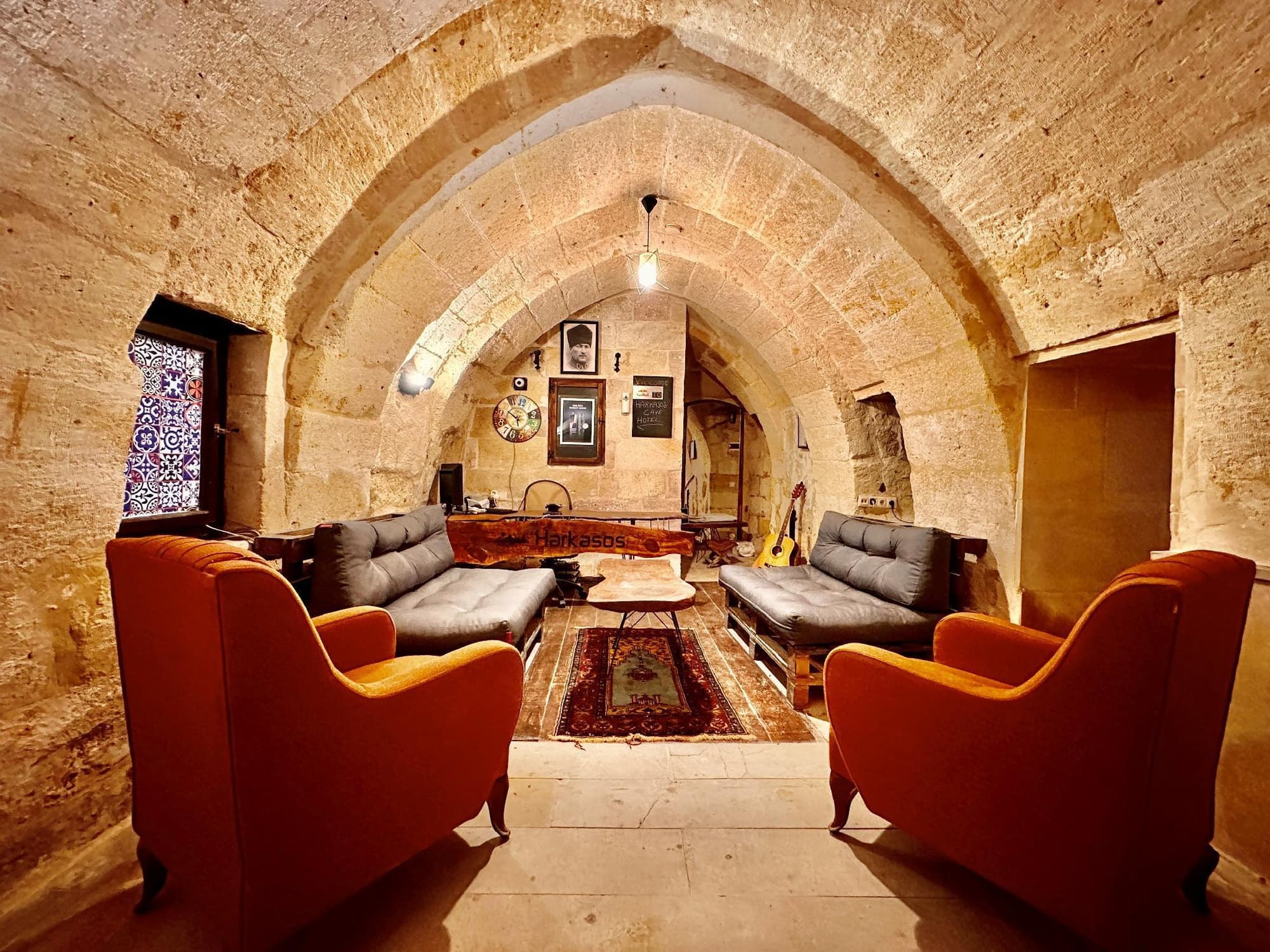 Harkasos Cave Hotel