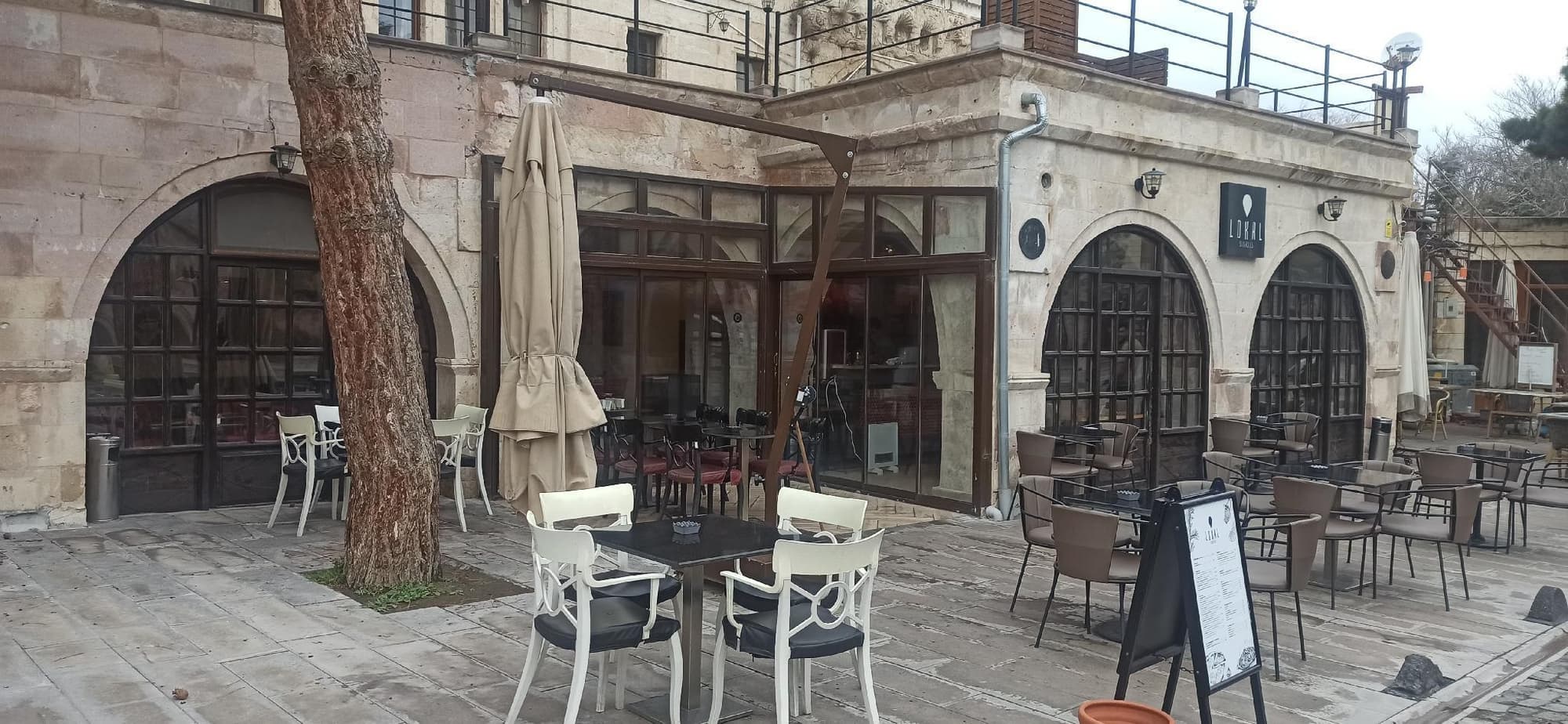 Harkasos Cave Hotel
