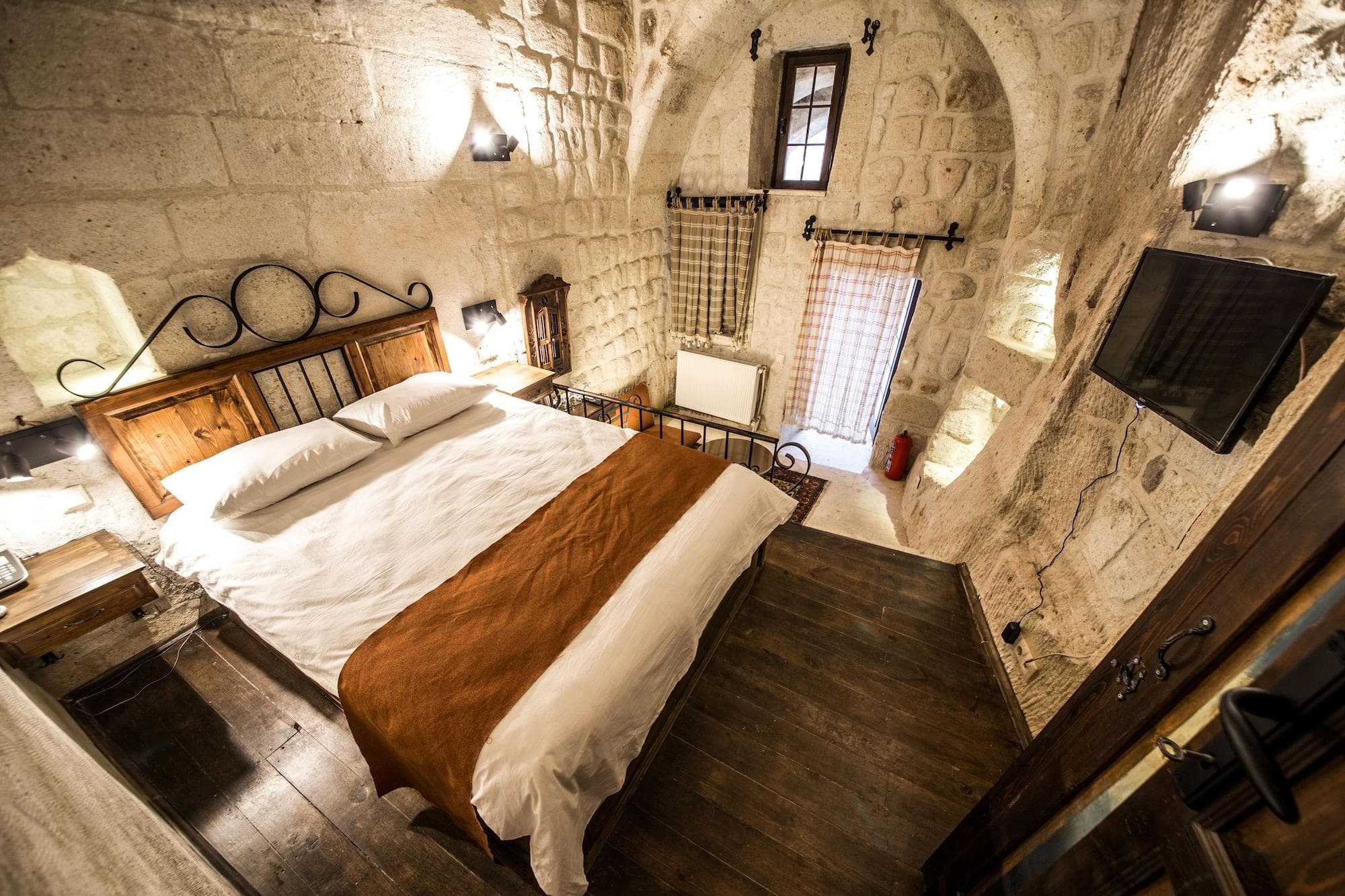 Harkasos Cave Hotel