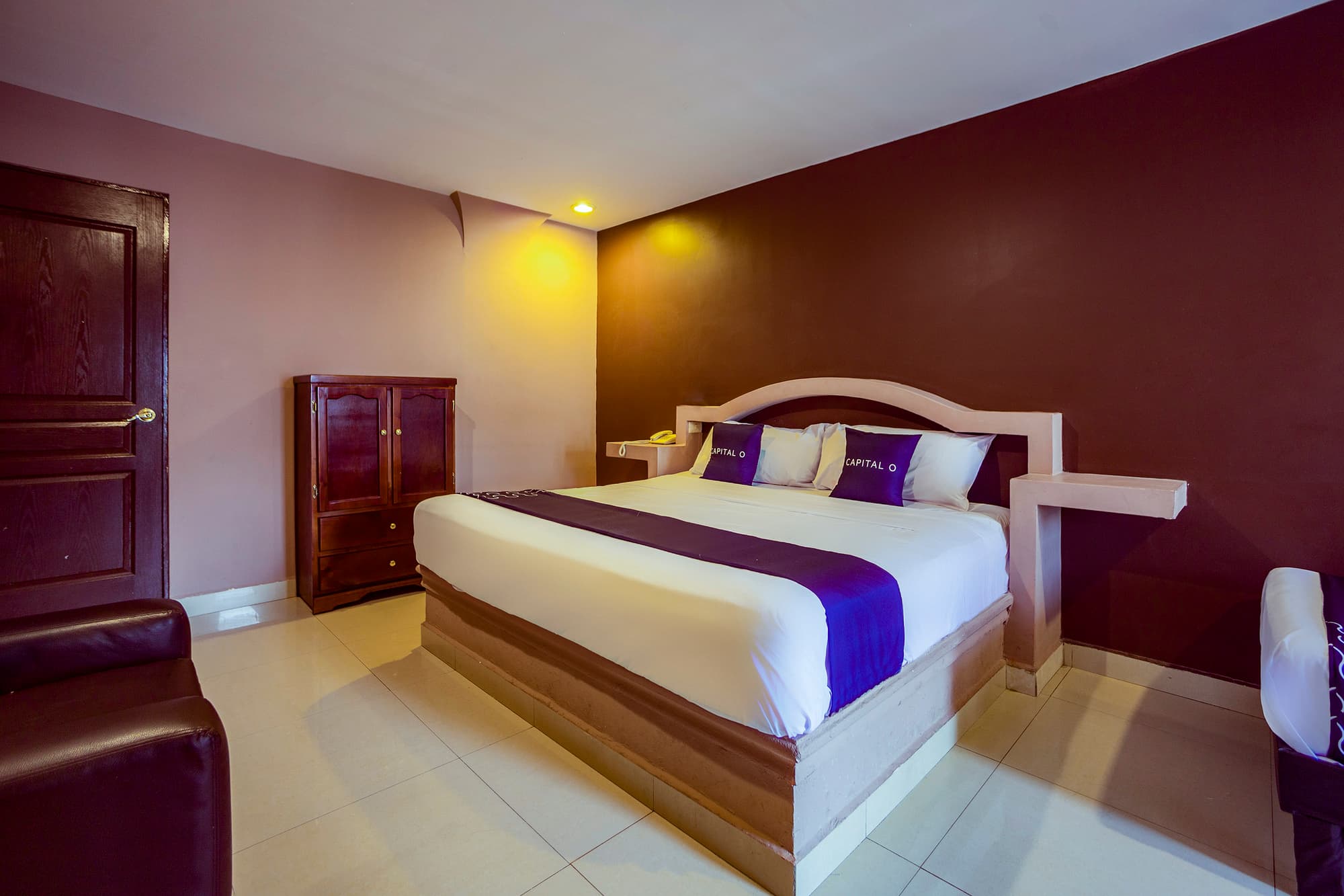 Capital O Hotel Diro, Monterrey