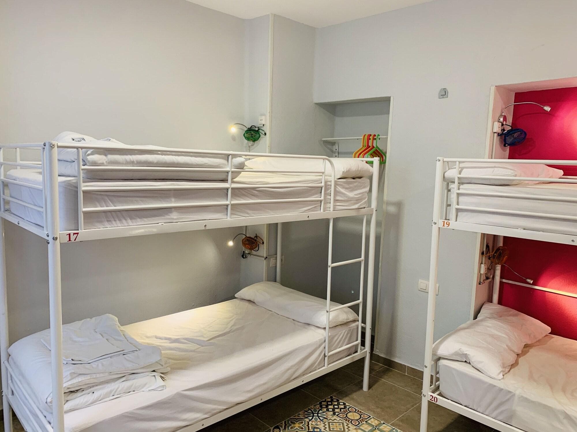 Oh My Hostel