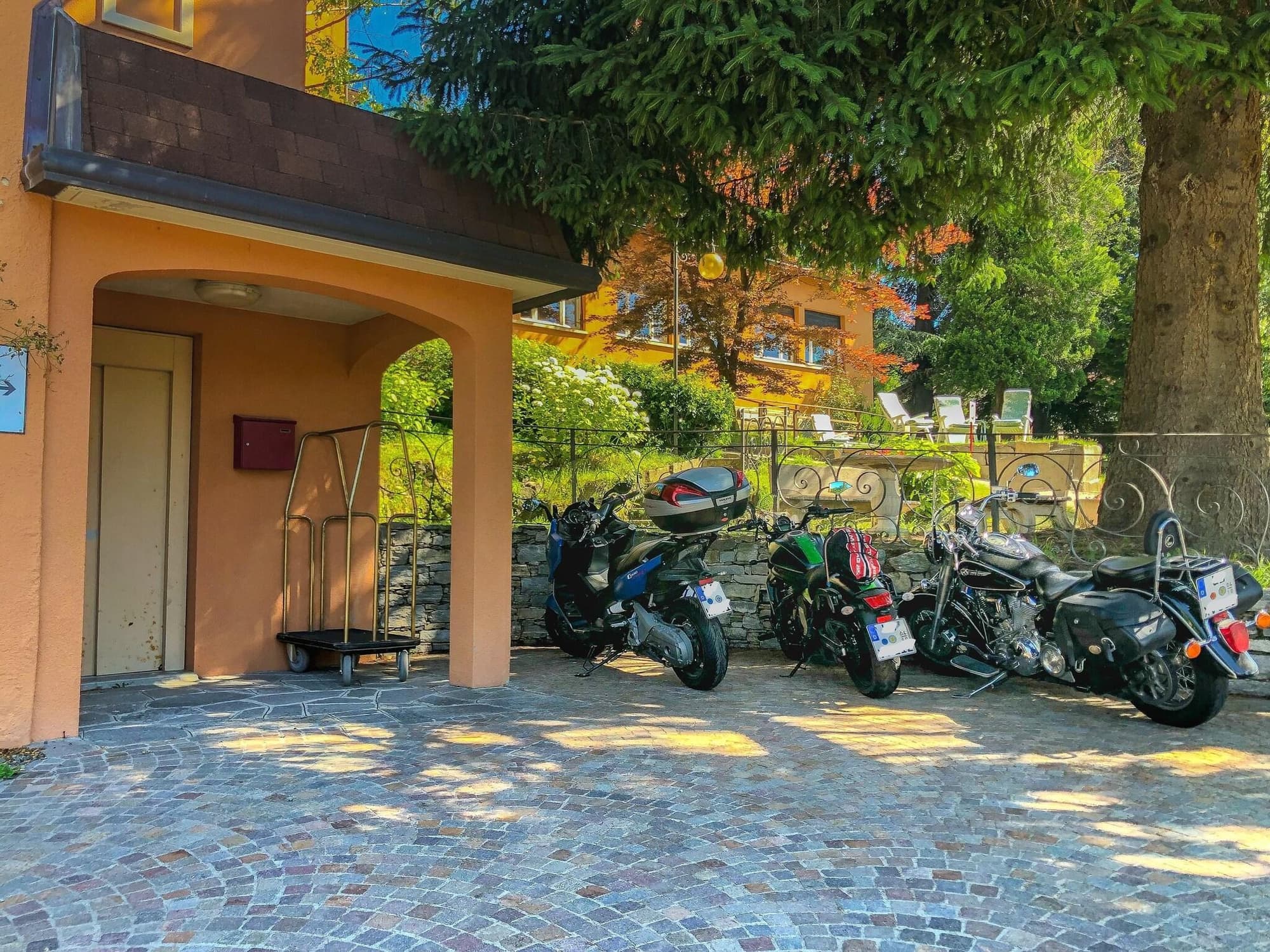 Hotel Moderno