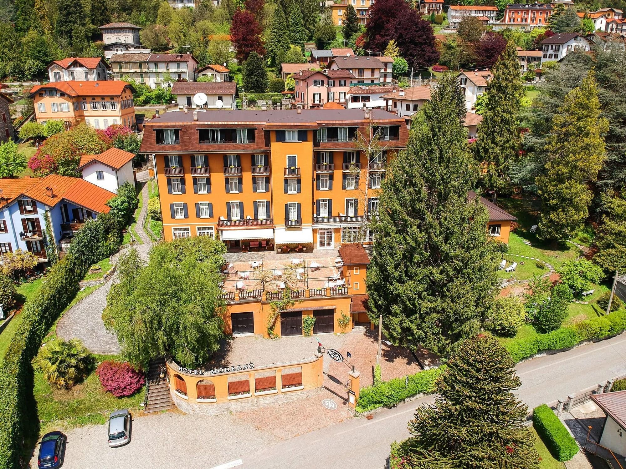Hotel Moderno