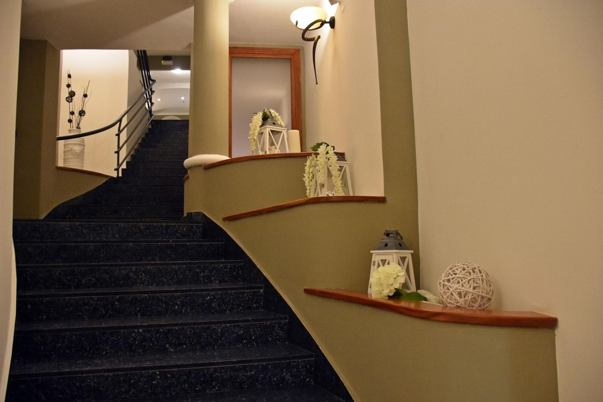 Hotel Joy