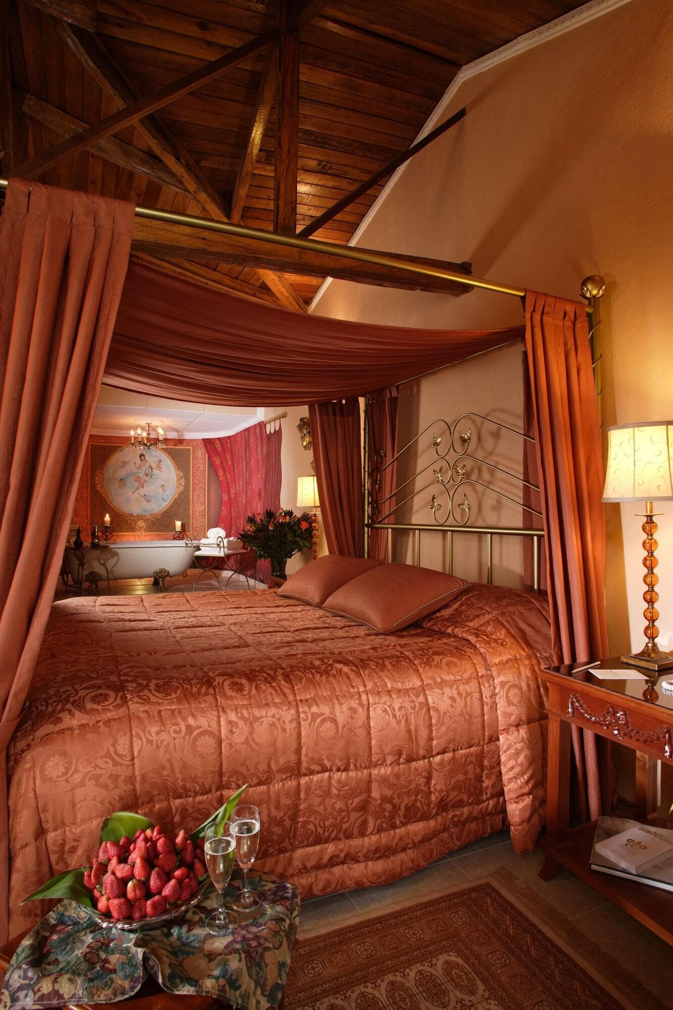 La Mirage Garden Hotel And Spa, Room