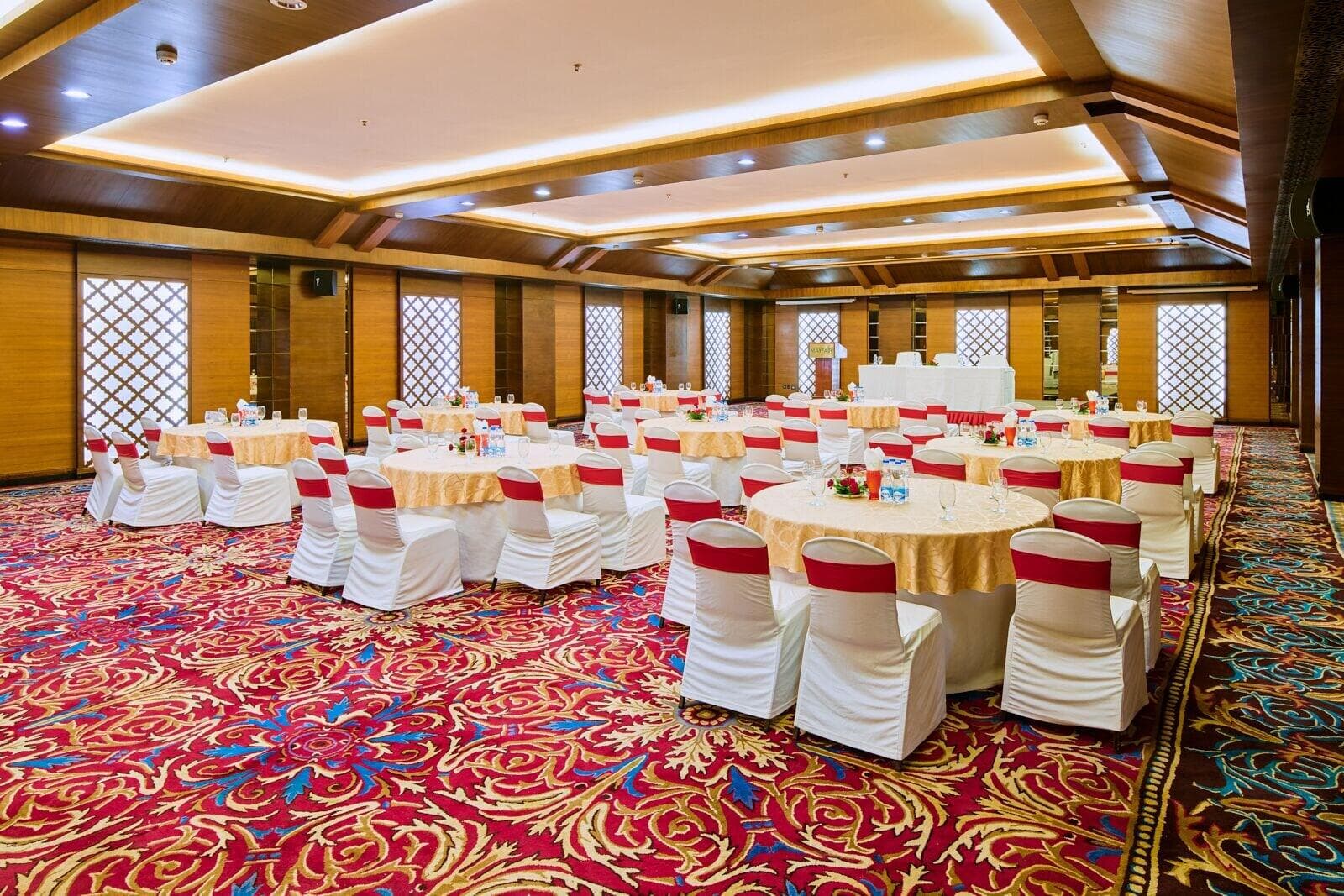 Mayfair Waves Puri