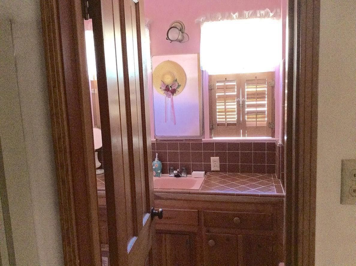 Kern Riverfront Lodge