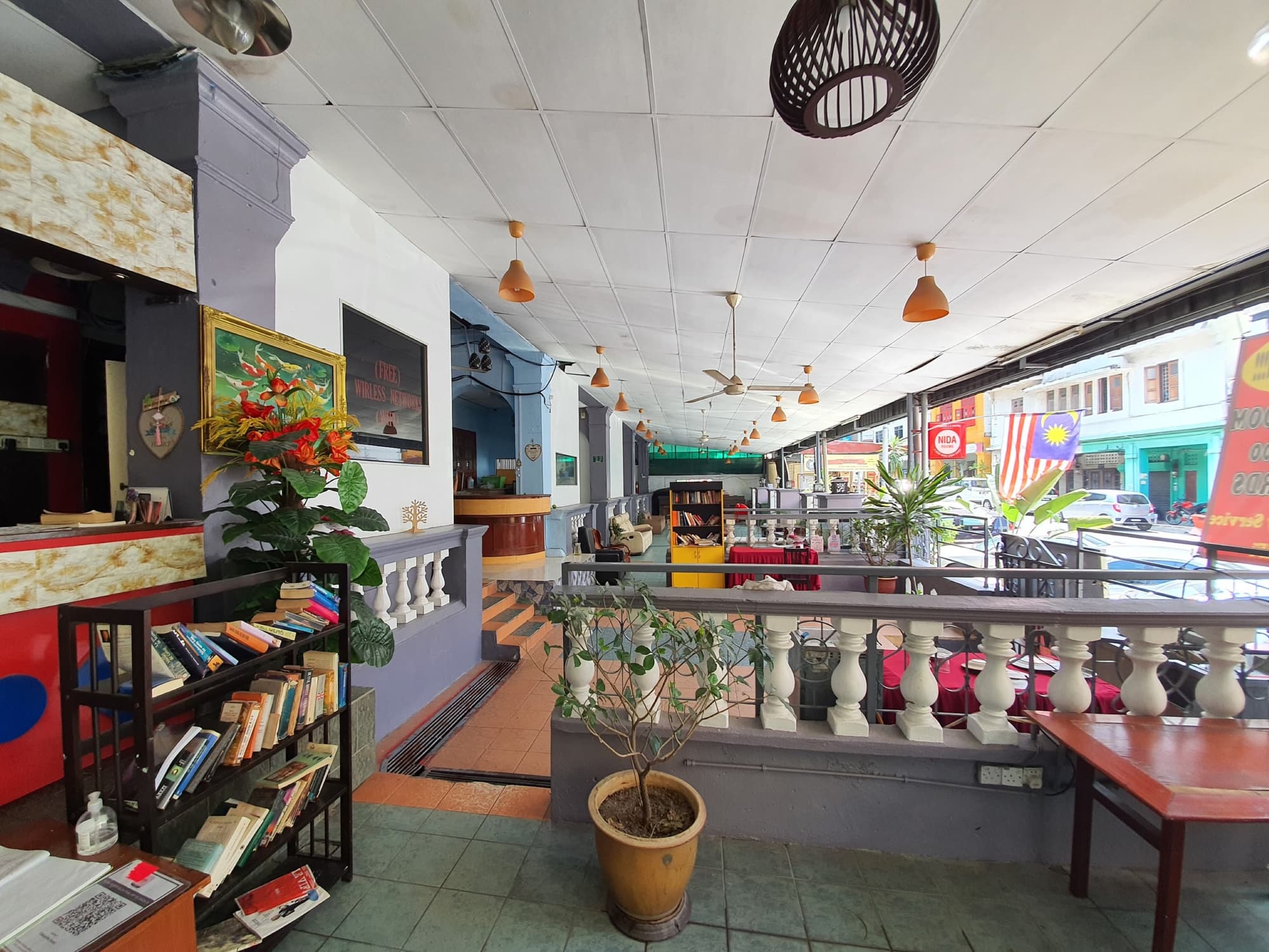 SPOT ON 90137 Casavilla Hotel Pudu