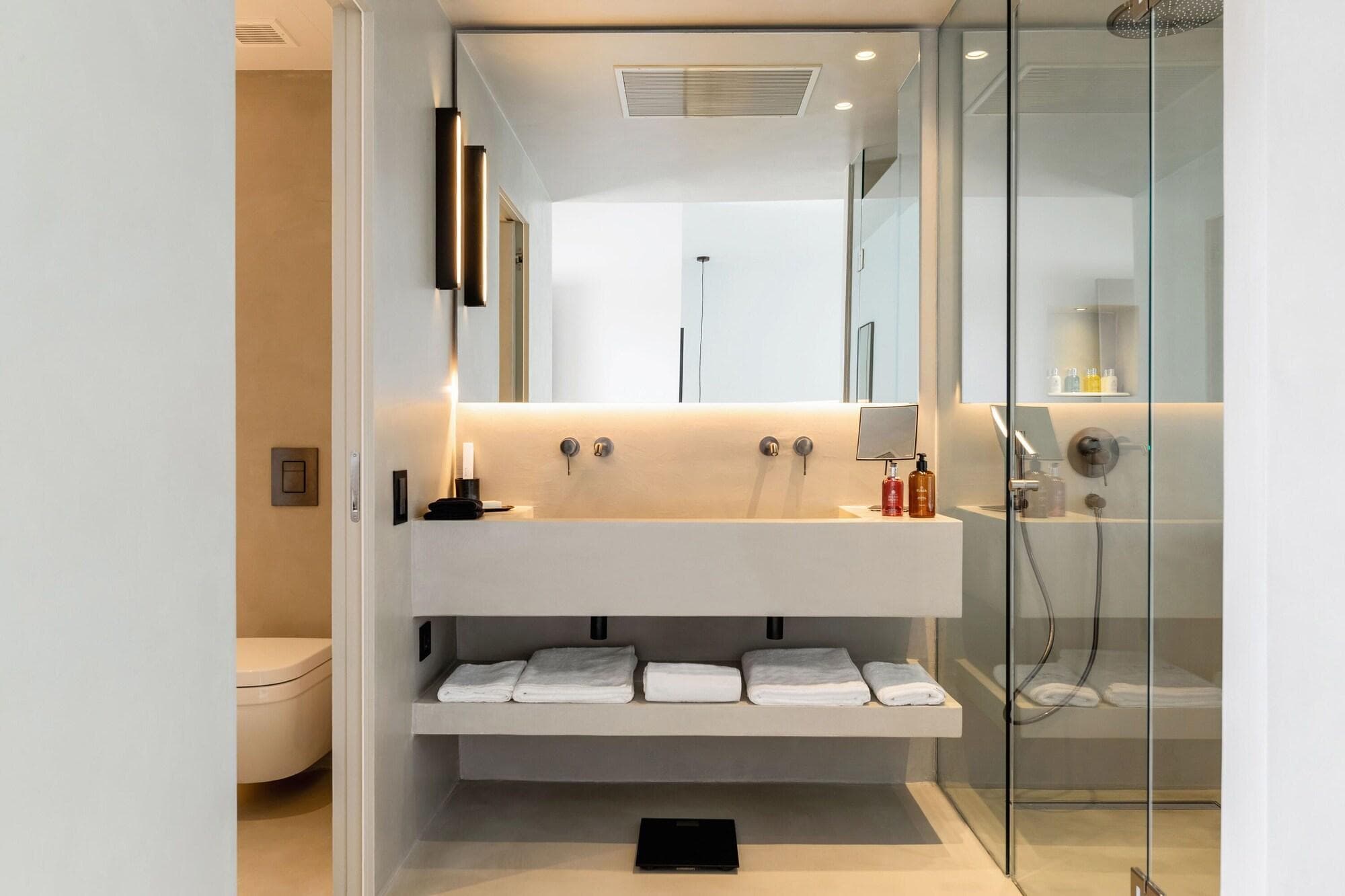 White Coast Pool Suites Small Luxury Hotels