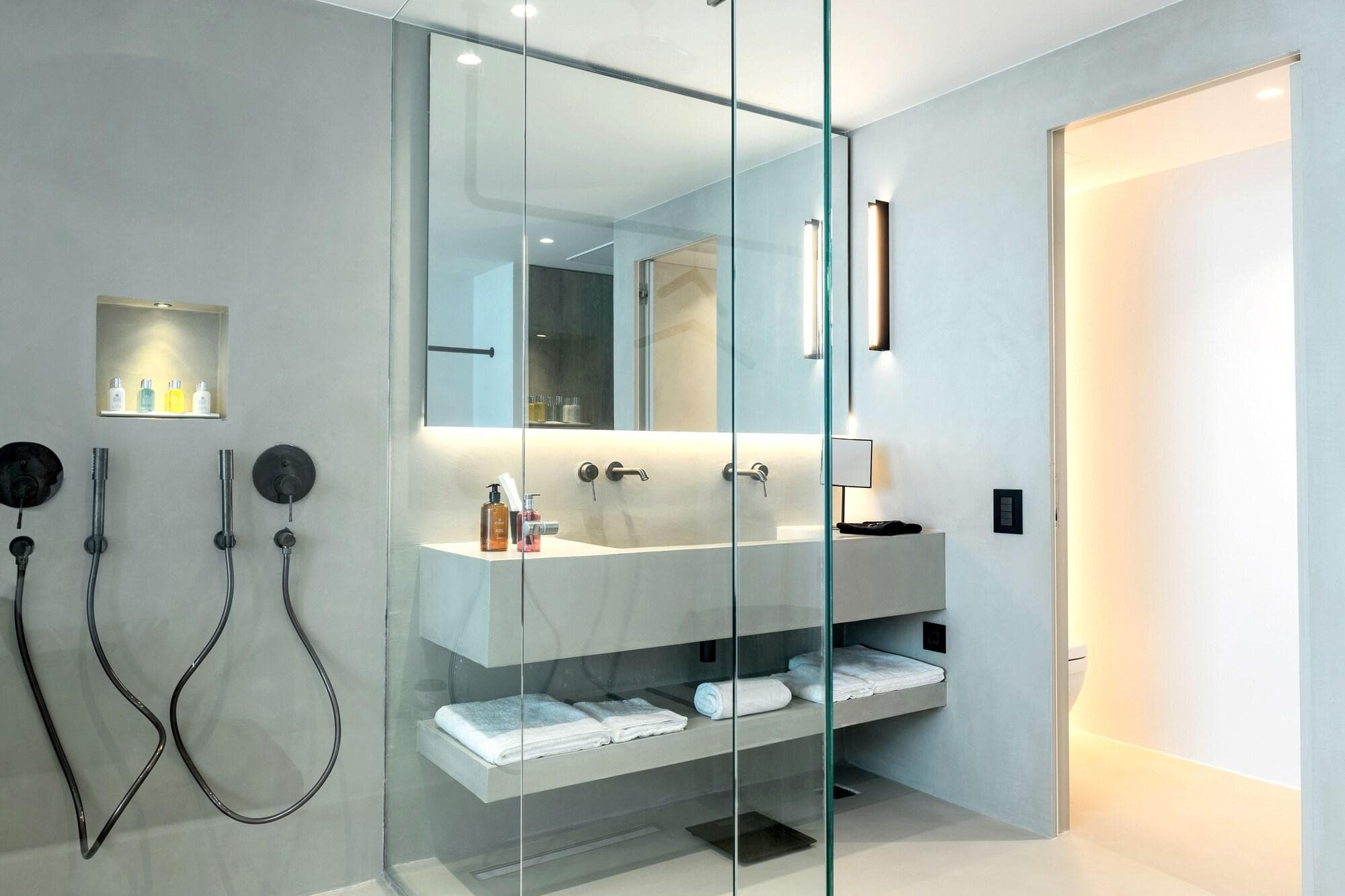 White Coast Pool Suites Small Luxury Hotels