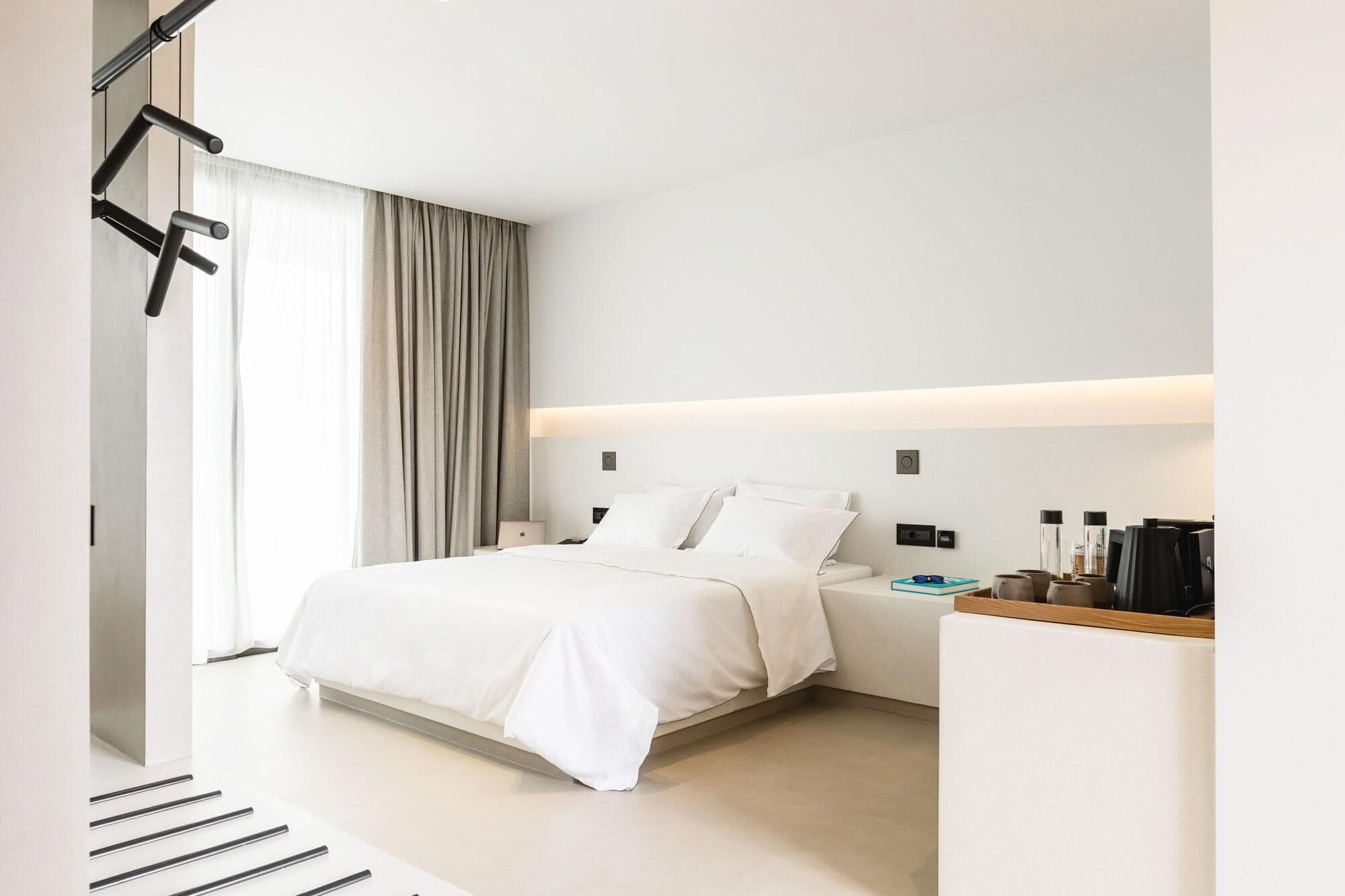 White Coast Pool Suites Small Luxury Hotels