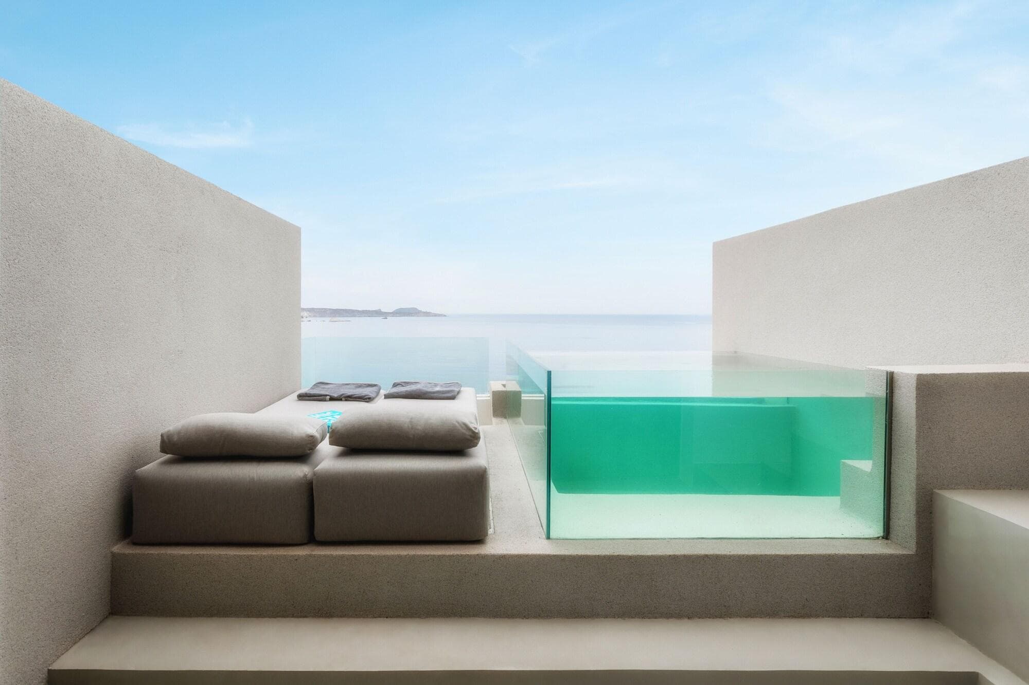 White Coast Pool Suites Small Luxury Hotels