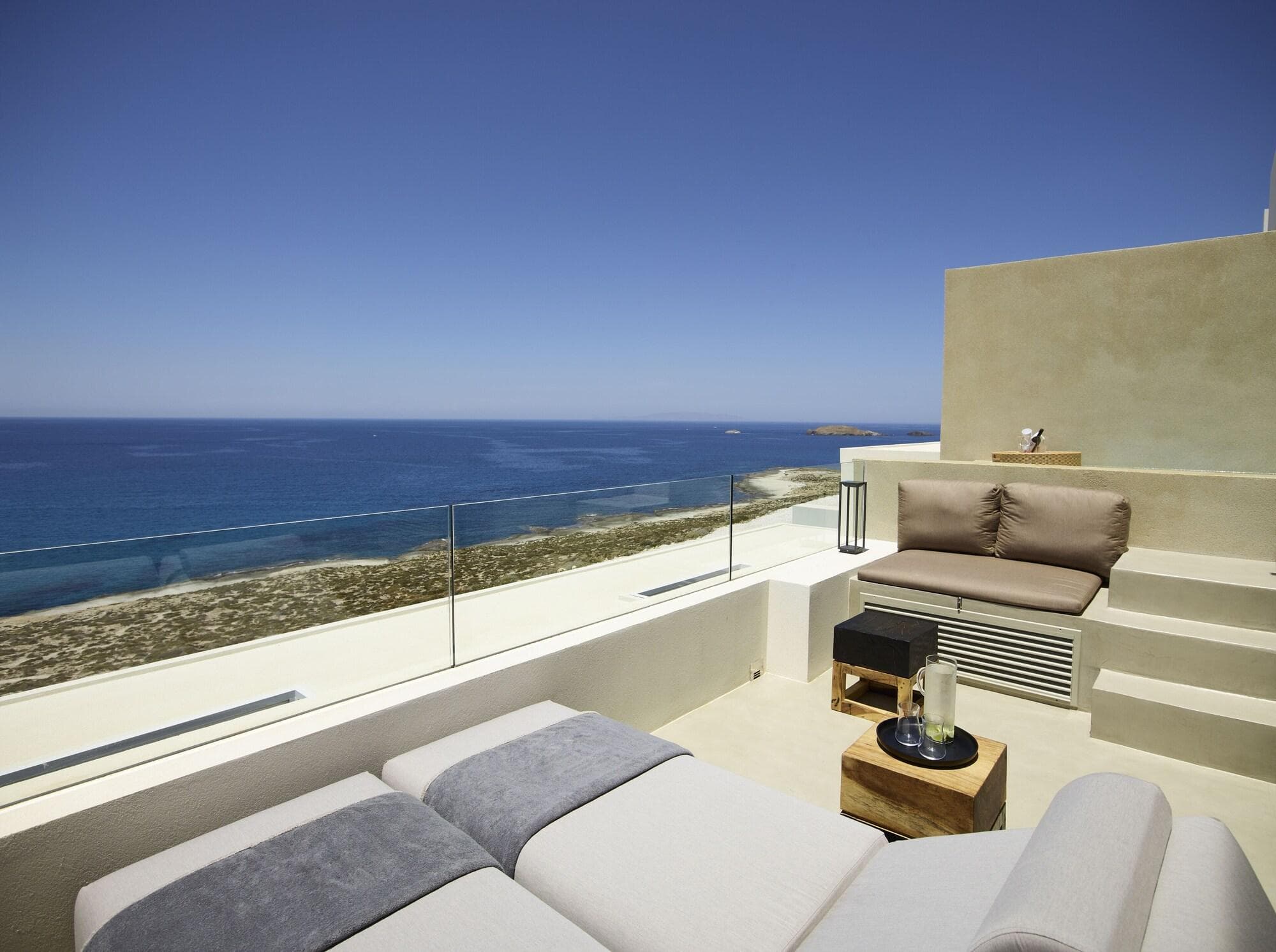 White Coast Pool Suites Small Luxury Hotels