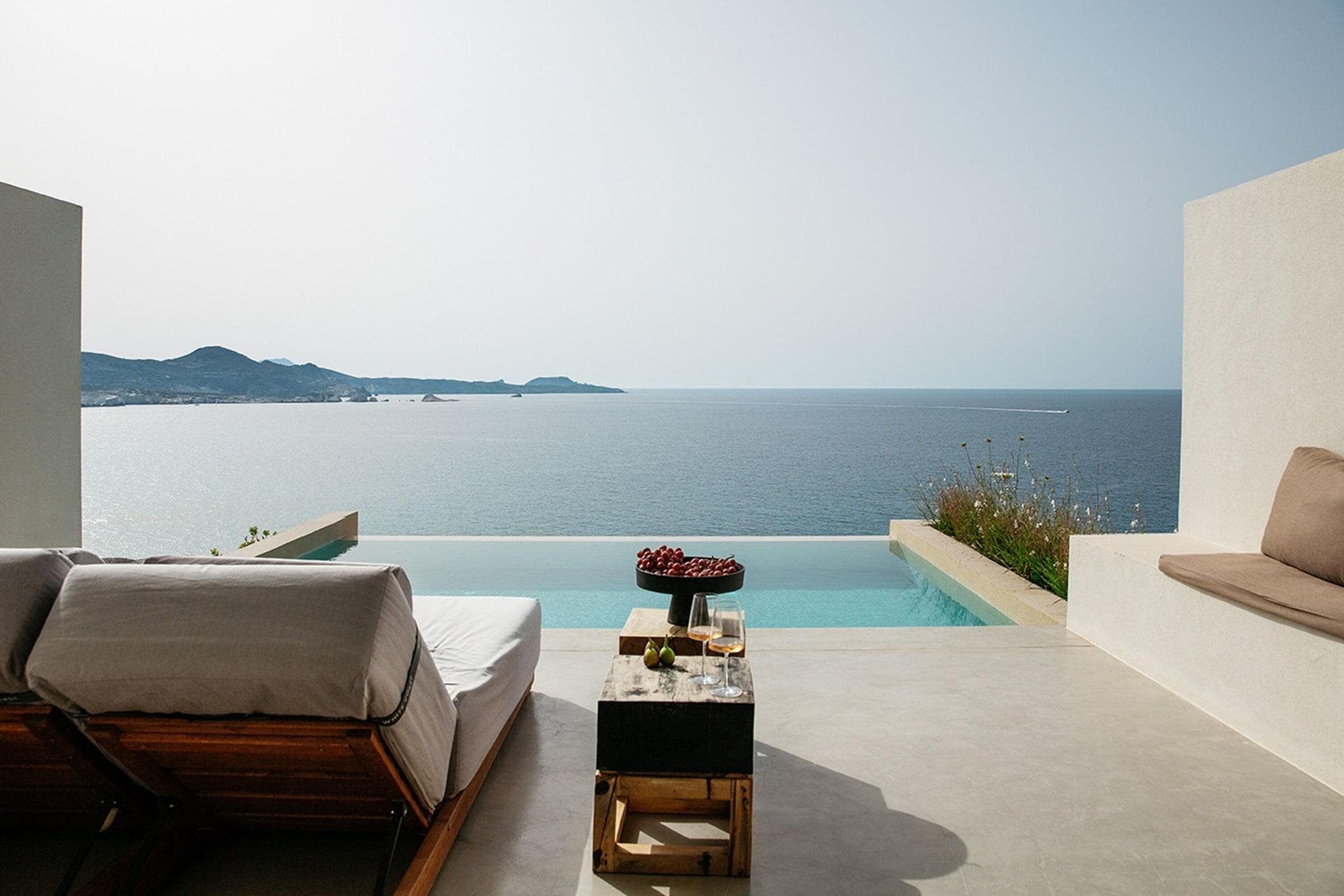 White Coast Pool Suites Small Luxury Hotels