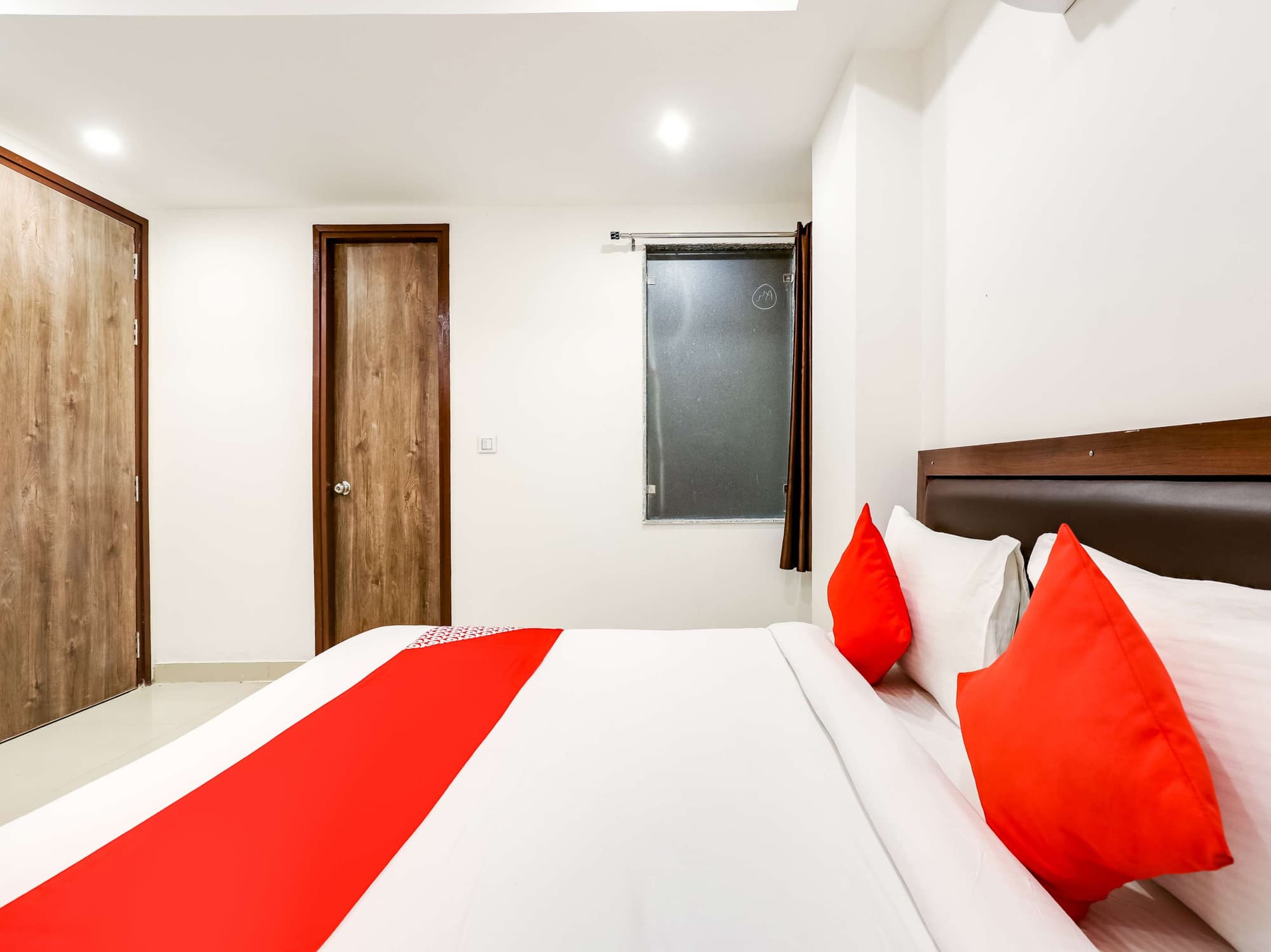 OYO KEY ROOMS TILAK NAGAR