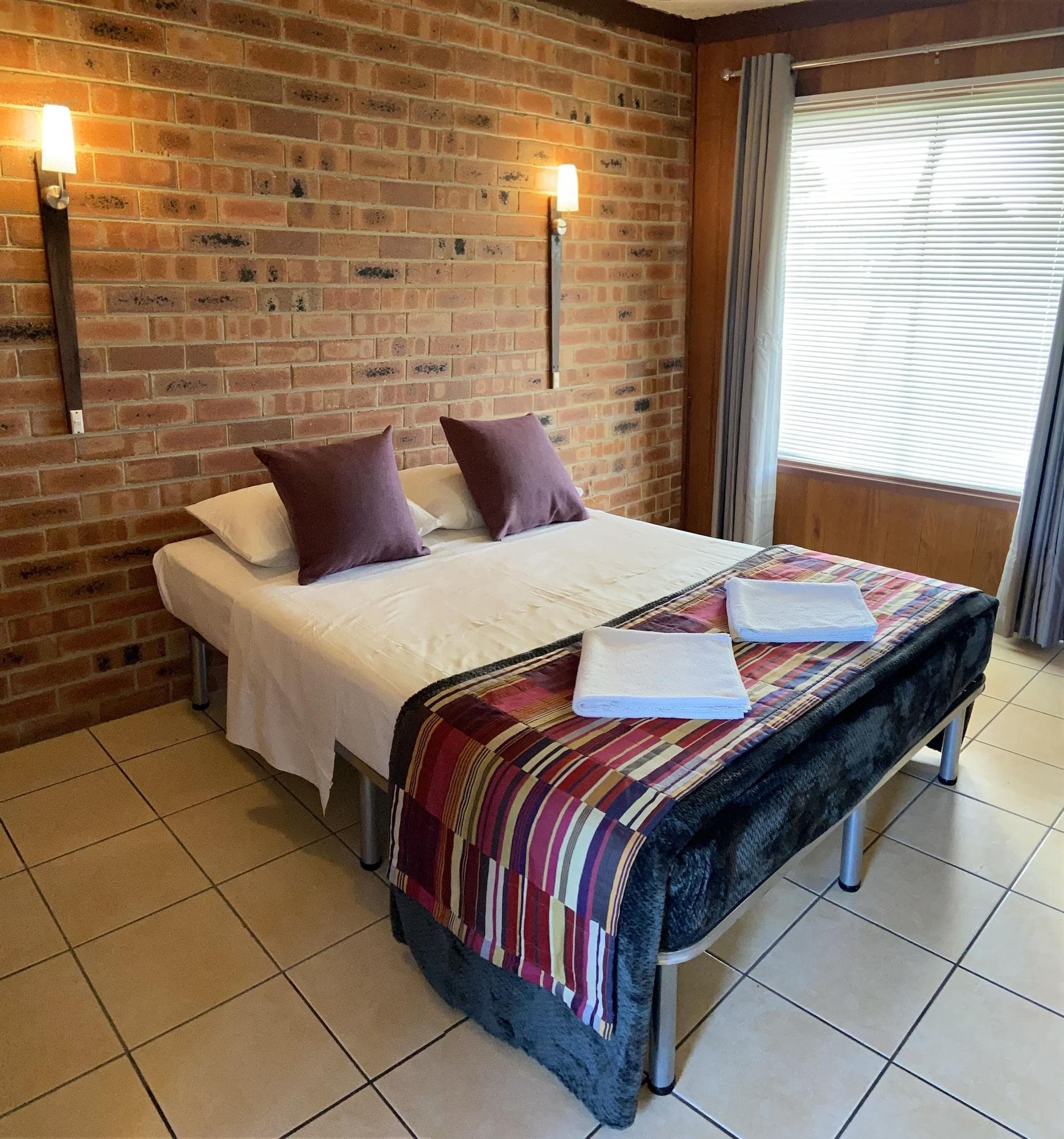 Proserpine Motor Lodge, Room