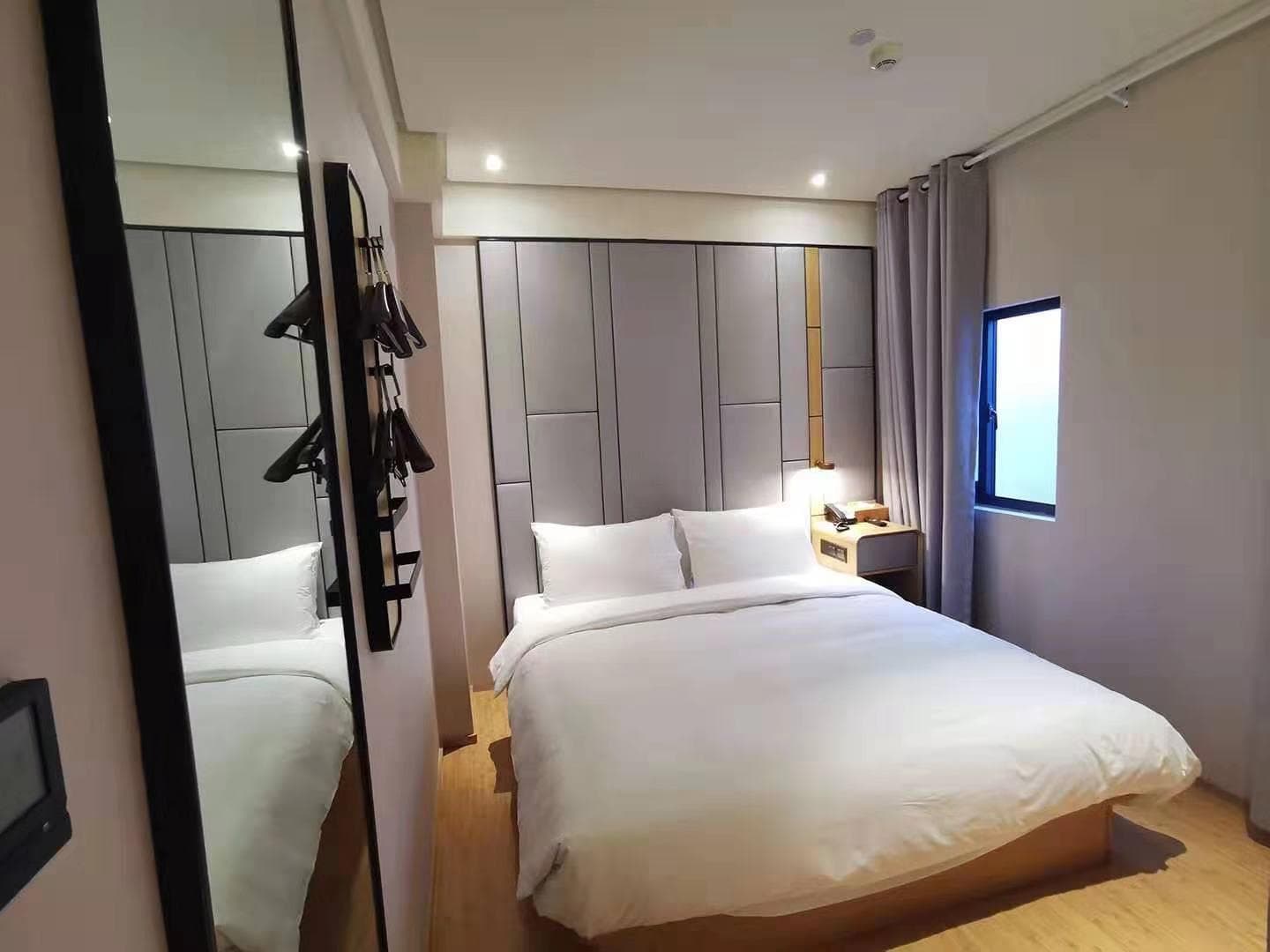 Ji Hotel (Hangzhou West Lake Hefang Street)
