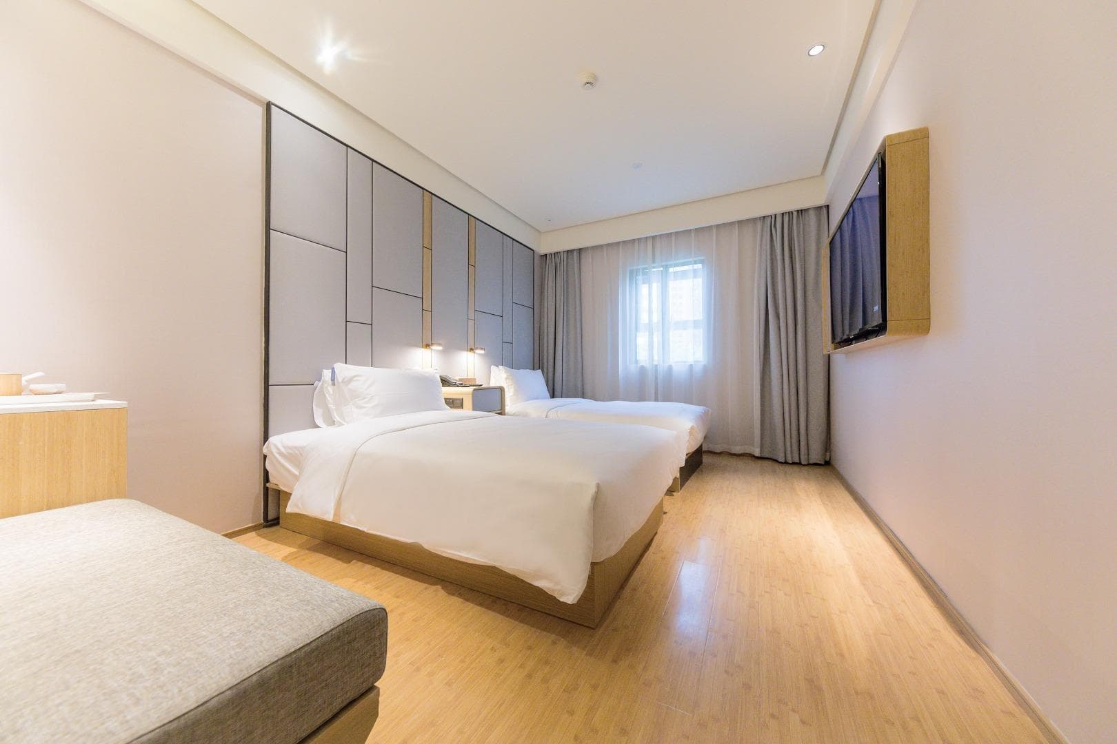 Ji Hotel (Hangzhou West Lake Hefang Street)