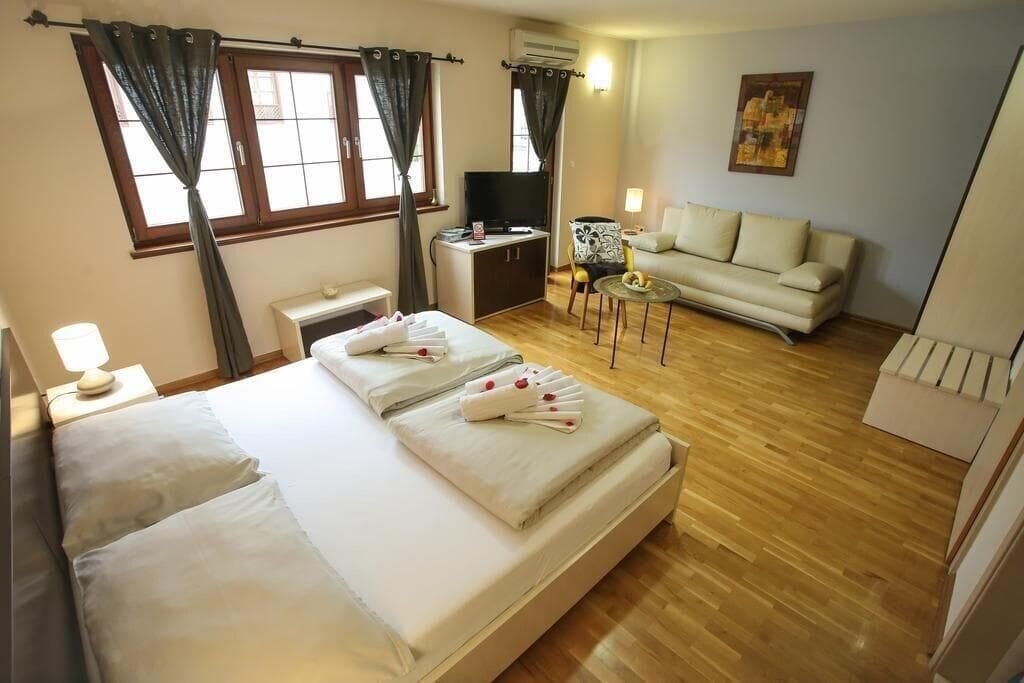 Hotel Emen