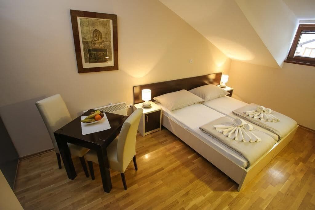 Hotel Emen