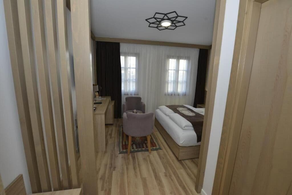 Hotel Emen