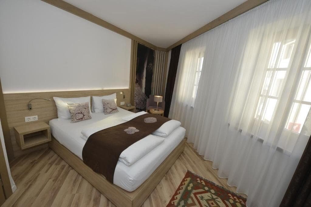 Hotel Emen