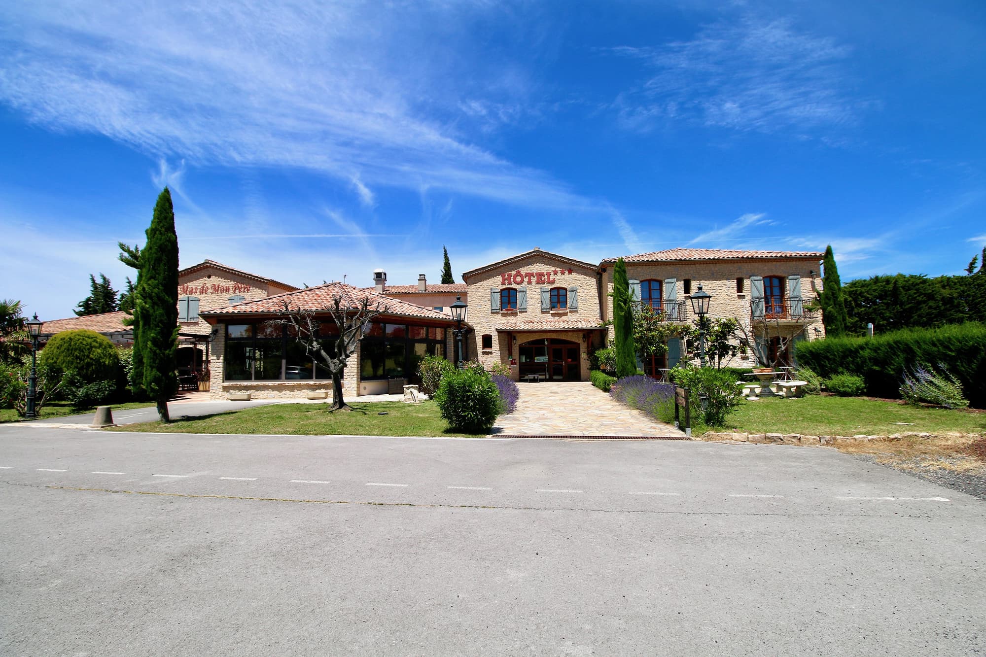 Logis Hotel Le Mas De Mon Pere