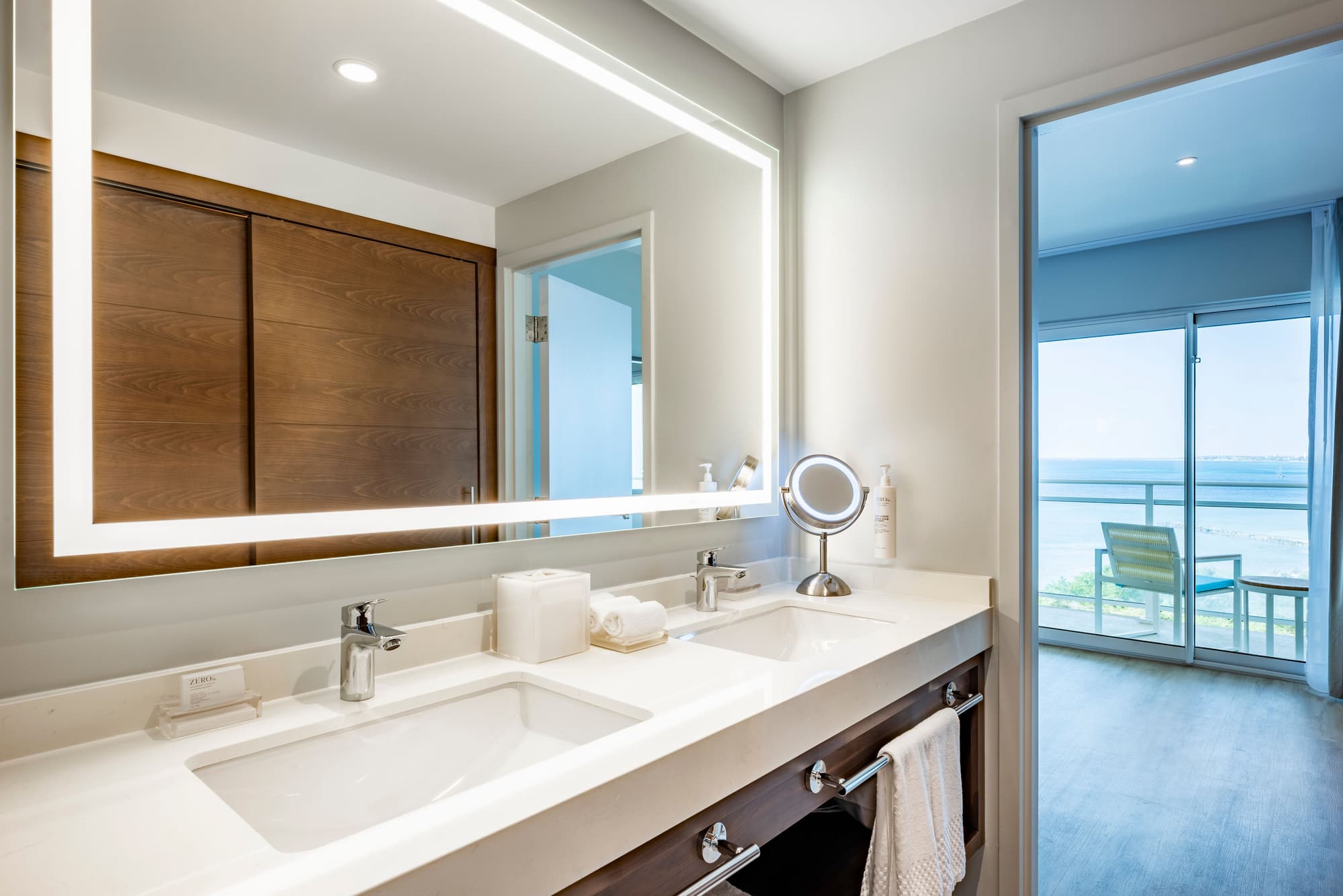 Embassy Suites By Hilton Aruba Resort, General view