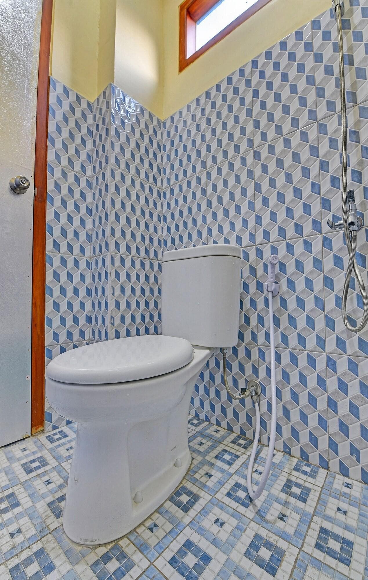 OYO 90823 Casa Jupiter Shine