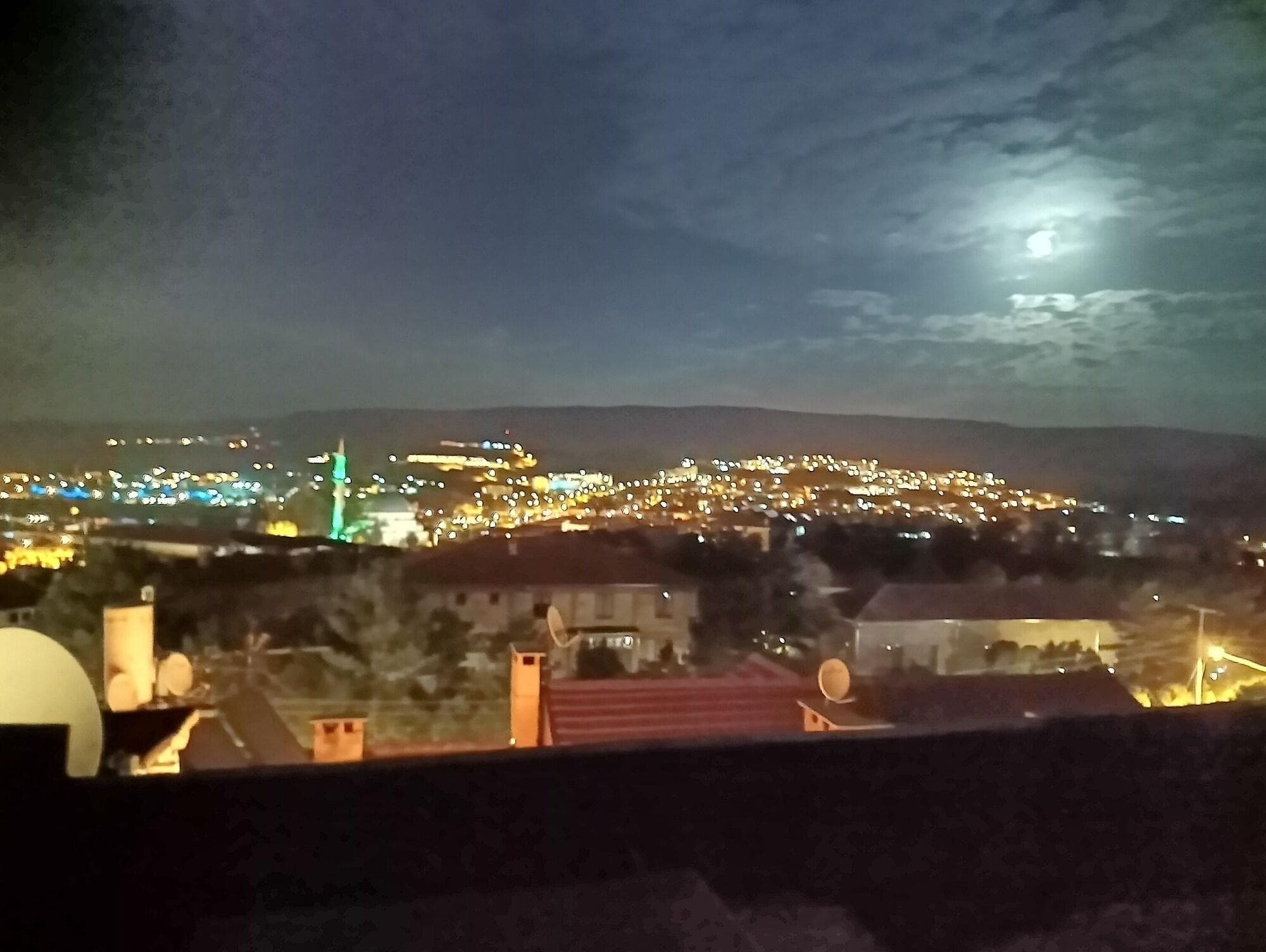 Stone Age Hotel, General view