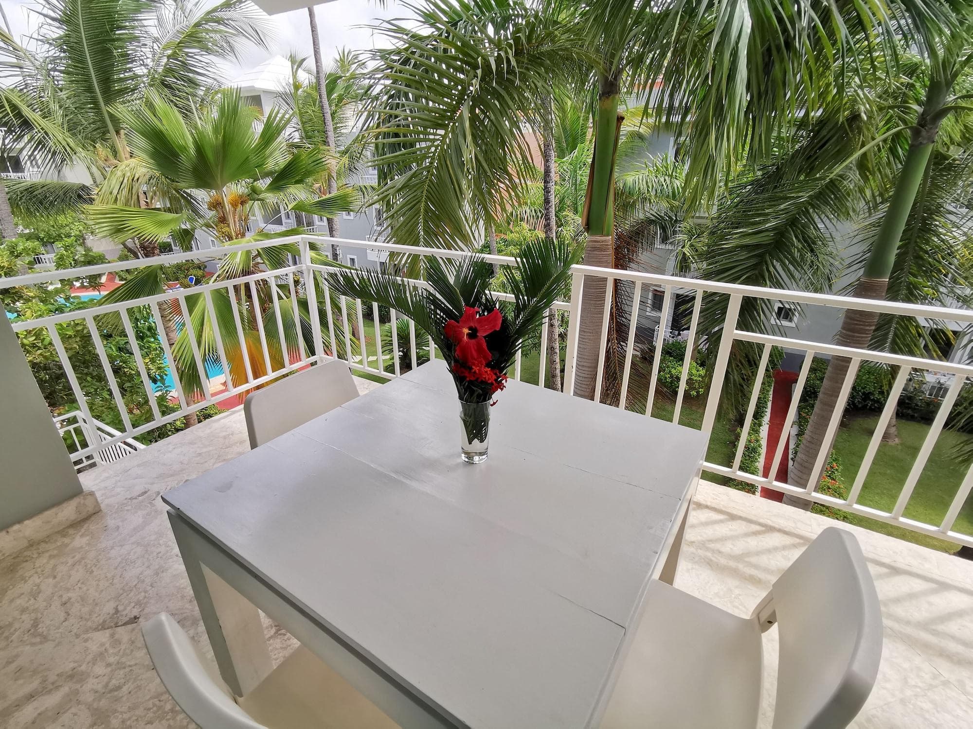 SOL CARIBE SUITES DELUXE Beach Club and Pool, Room