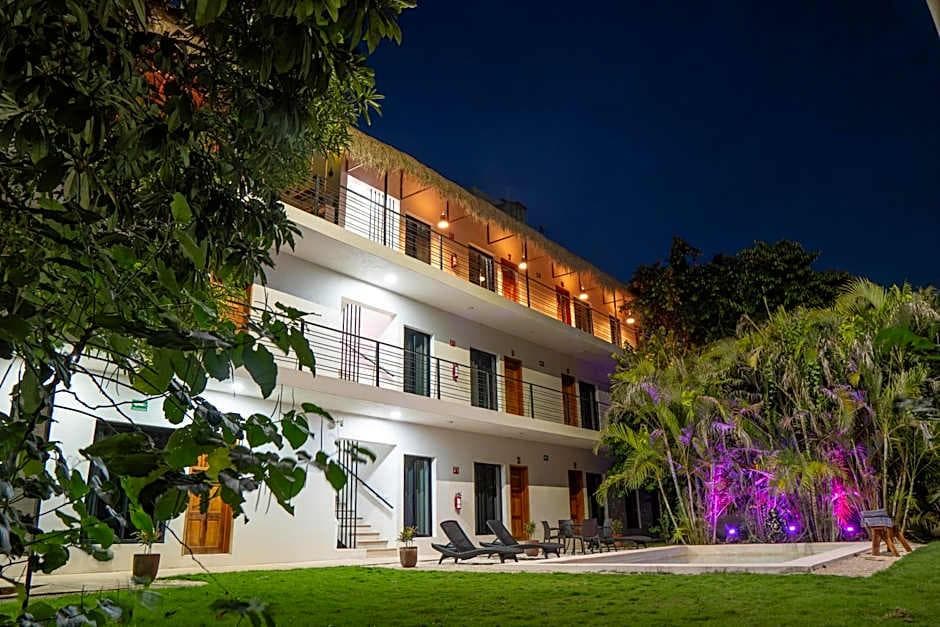Hotel Makech