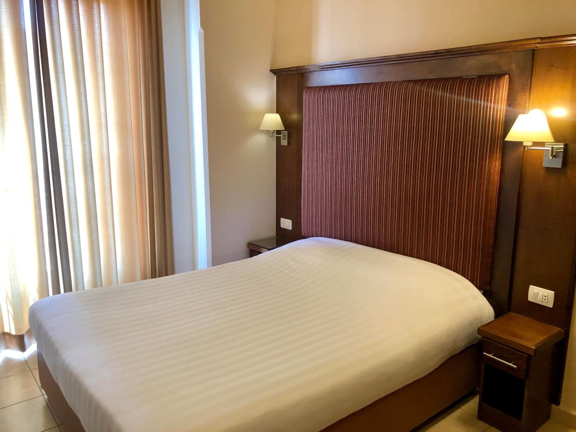 Gloria Hotel