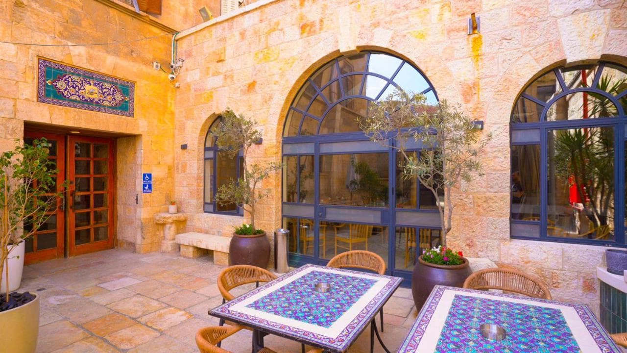 Gloria Hotel