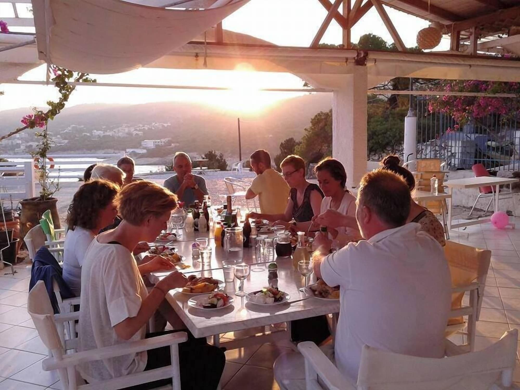 Kavos Bay Seafront Hotel
