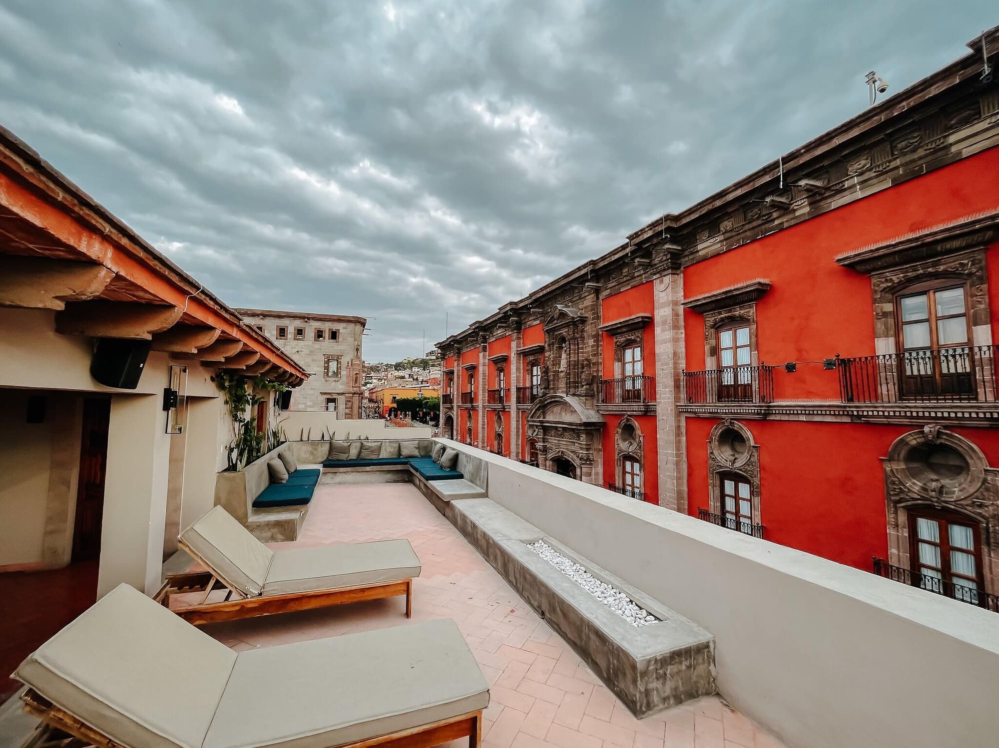 Mikaella Hotel
