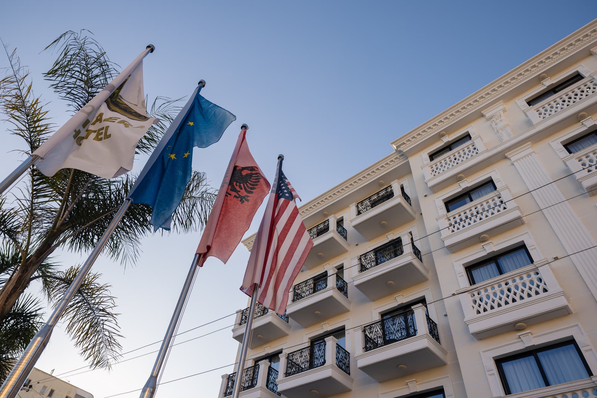 Chimaera Hotel