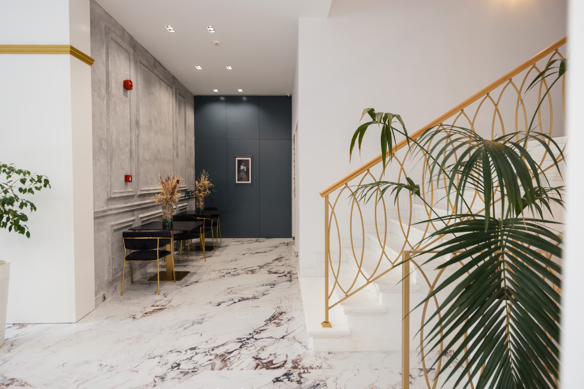 Chimaera Hotel