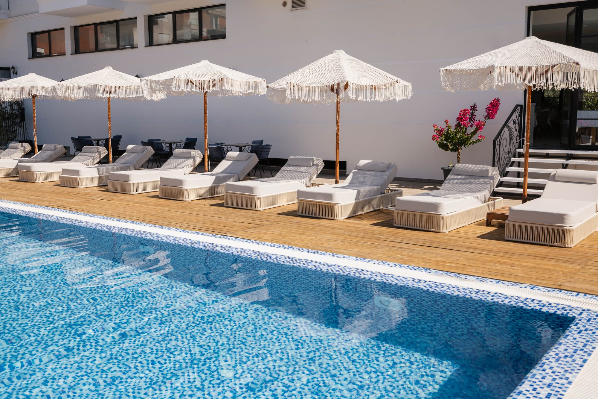 Chimaera Hotel